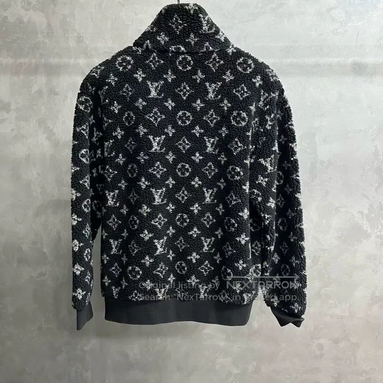 Louis Vuitton Louis Vuitton Latest Black Full Print Jacquard Polar Fleec Size US XS / EU 42 / 0 - 5 Thumbnail