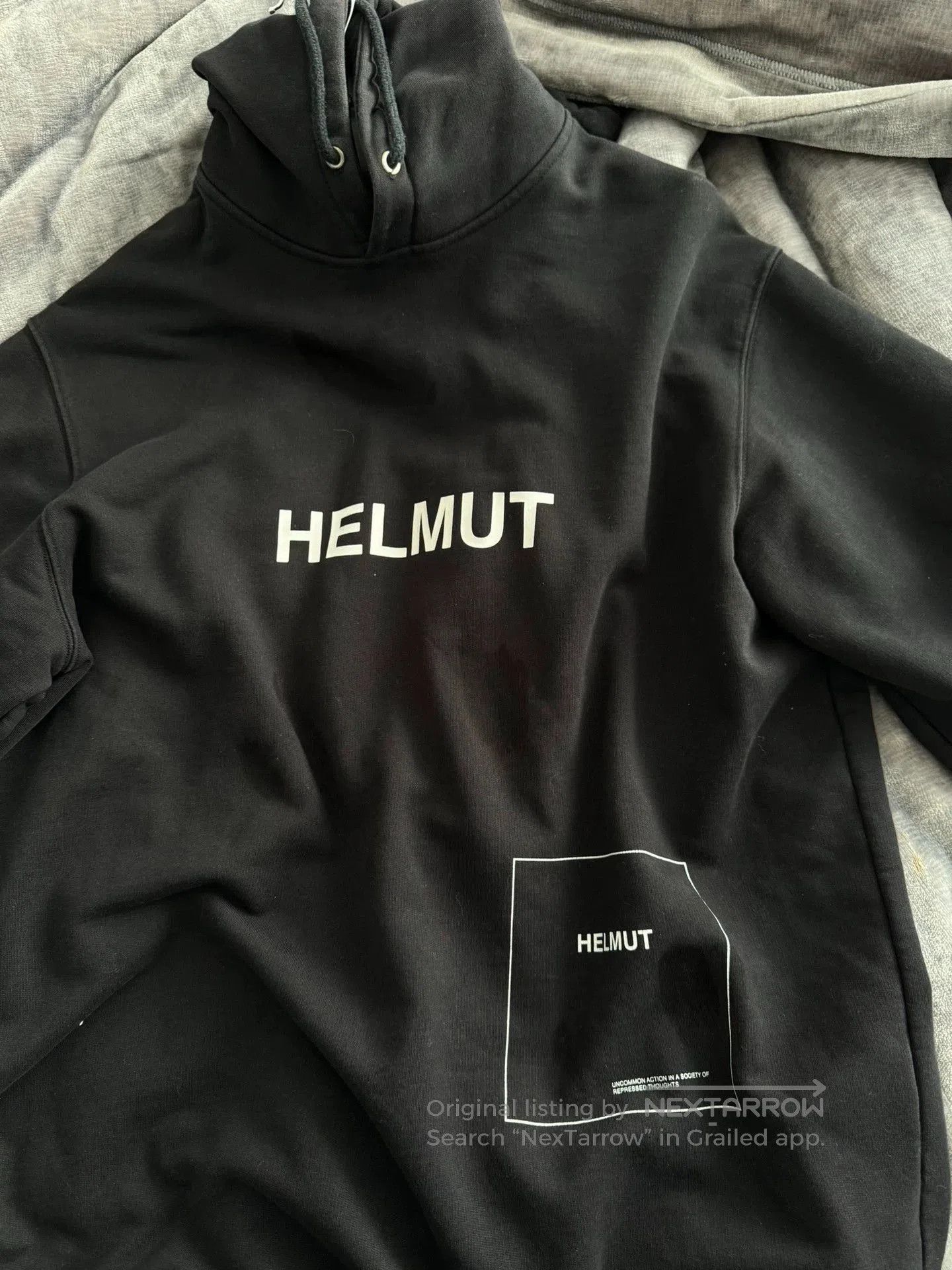 Helmut lang hoodie.