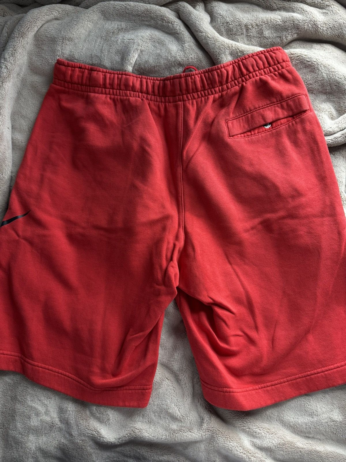 Nike Nike Shorts Size US 30 / EU 46 - 2 Thumbnail