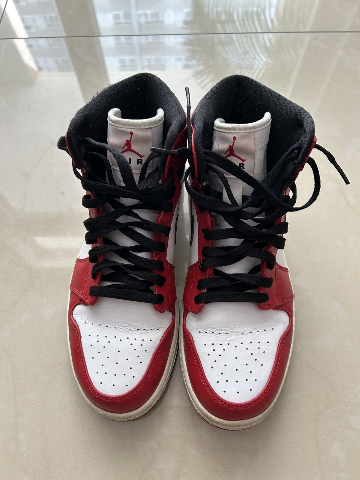 Jordan Brand Jordan 1 2013 Chicago Size US 9 / EU 42 - 3 Thumbnail