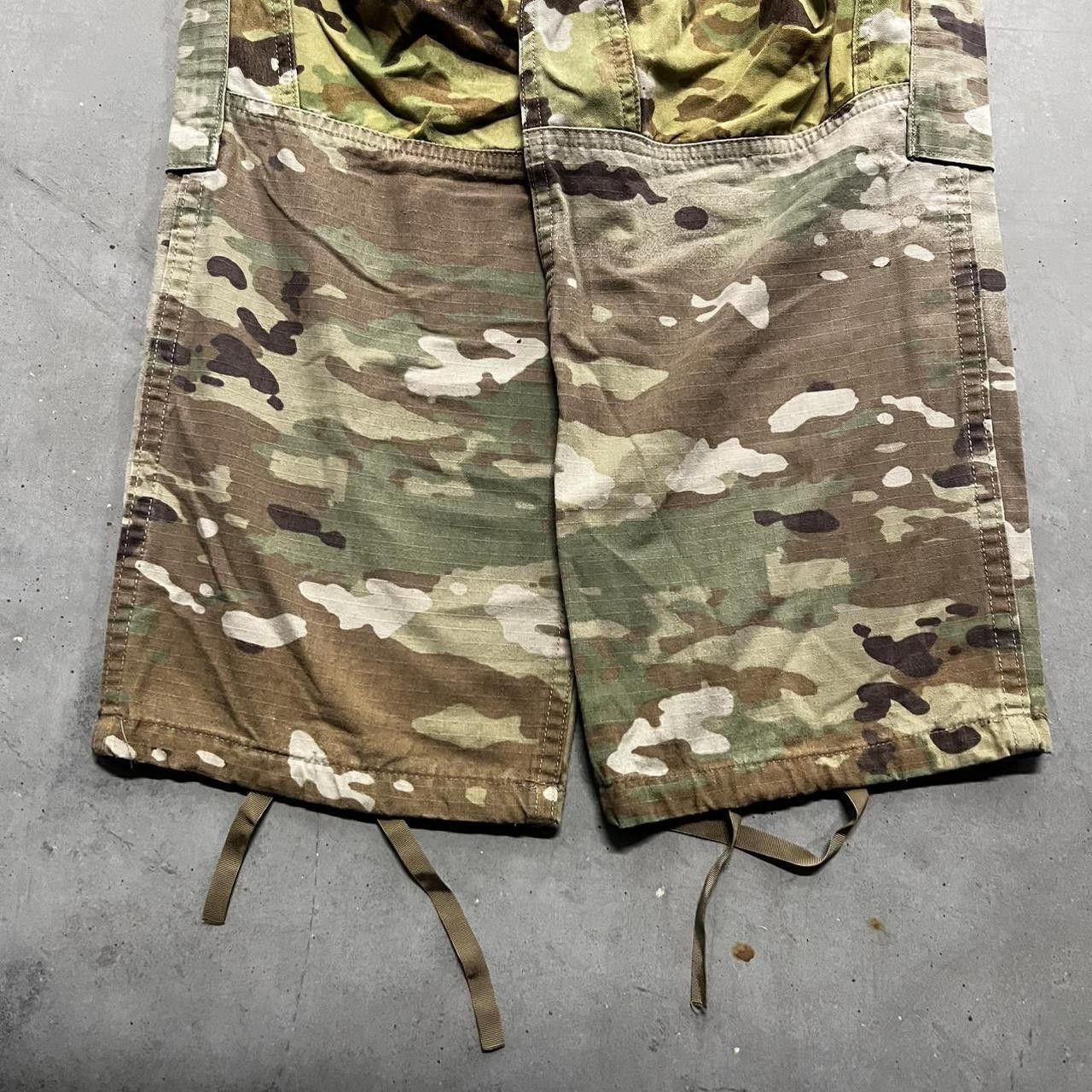 Vintage Vintage Y2K/2000s Baggy Double Knee Camo Cargo Pants! Size US 32 / EU 48 - 4 Thumbnail