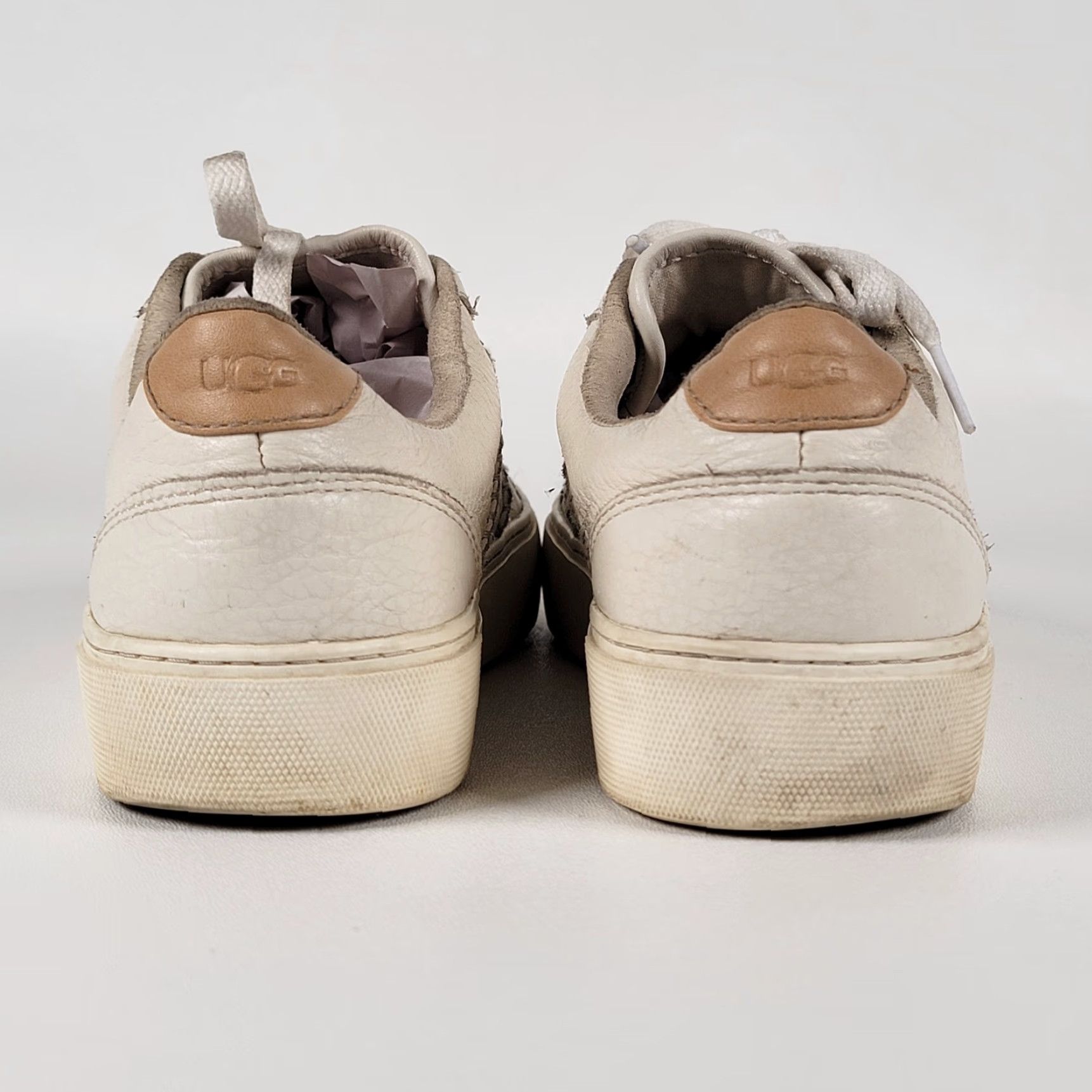 Ugg UGG Sneakers White Leather Dinale Casual Flat Lace Up Round Toe Women 8.5 M Europe 39.5 Casual Shoes Women's Shoes Size US 9 / IT 39 - 6 Thumbnail