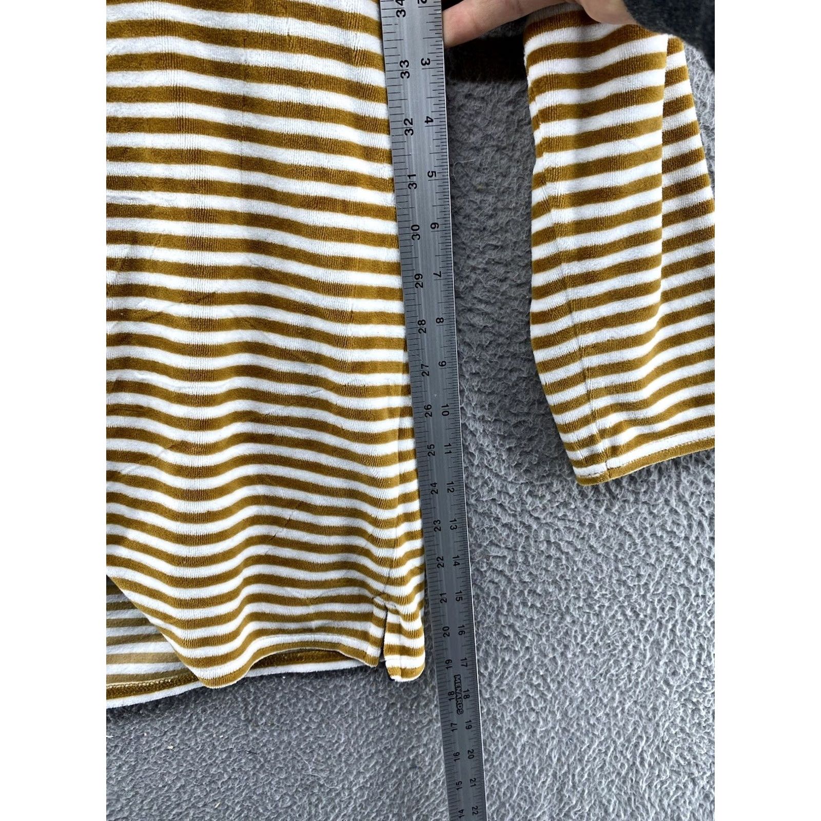Vintage Joules Esme Gold Striped Velour Velvet Sweatshirt Womens Size 12 Size XL / US 12-14 / IT 48-50 - 6 Thumbnail