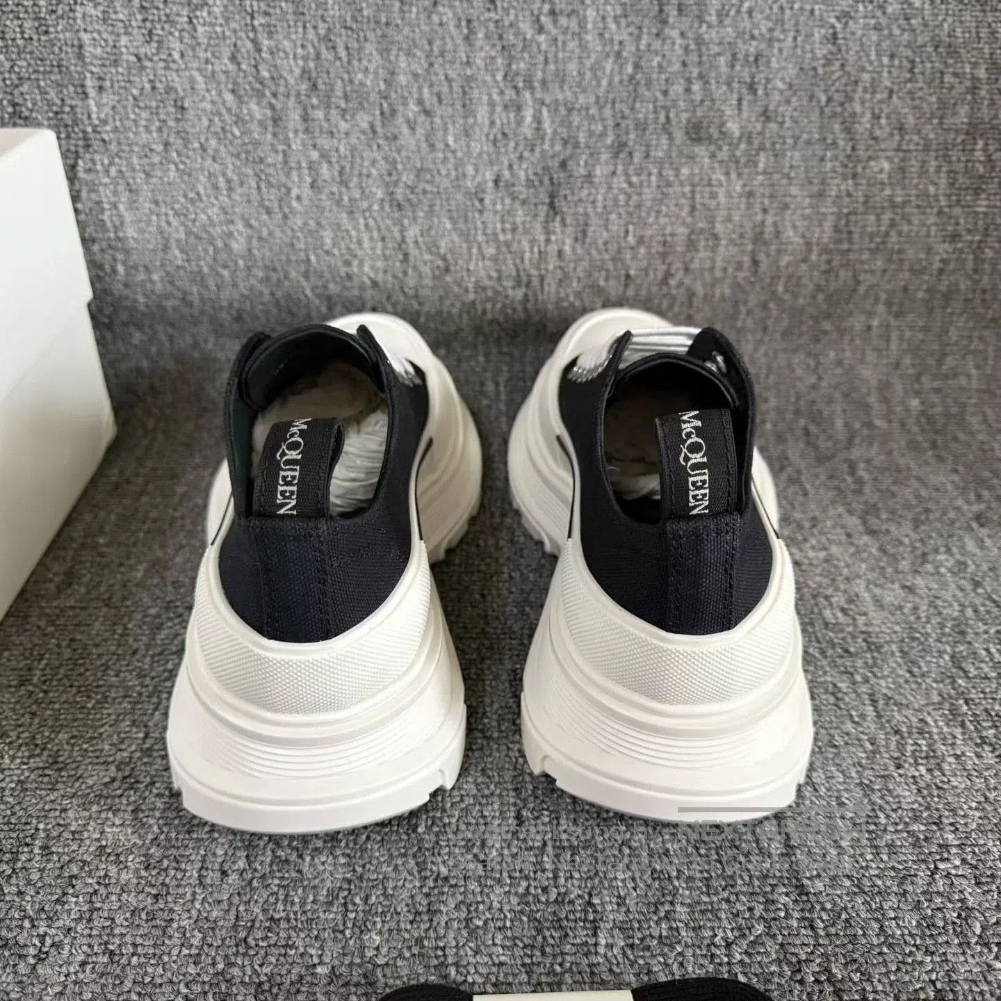 Alexander McQueen Alexander McQueen Thick-Soled Canvas Shoes. Size US 6 / IT 36 - 5 Thumbnail