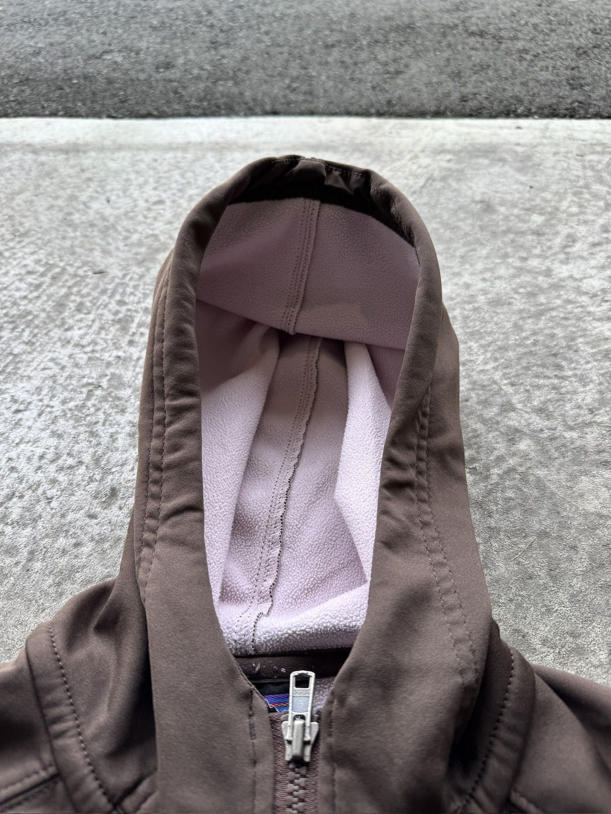 Patagonia × Vintage Vintage Y2K Patagonia brown zip up hoodie w thumb slits Size US S / EU 44-46 / 1 - 3 Thumbnail