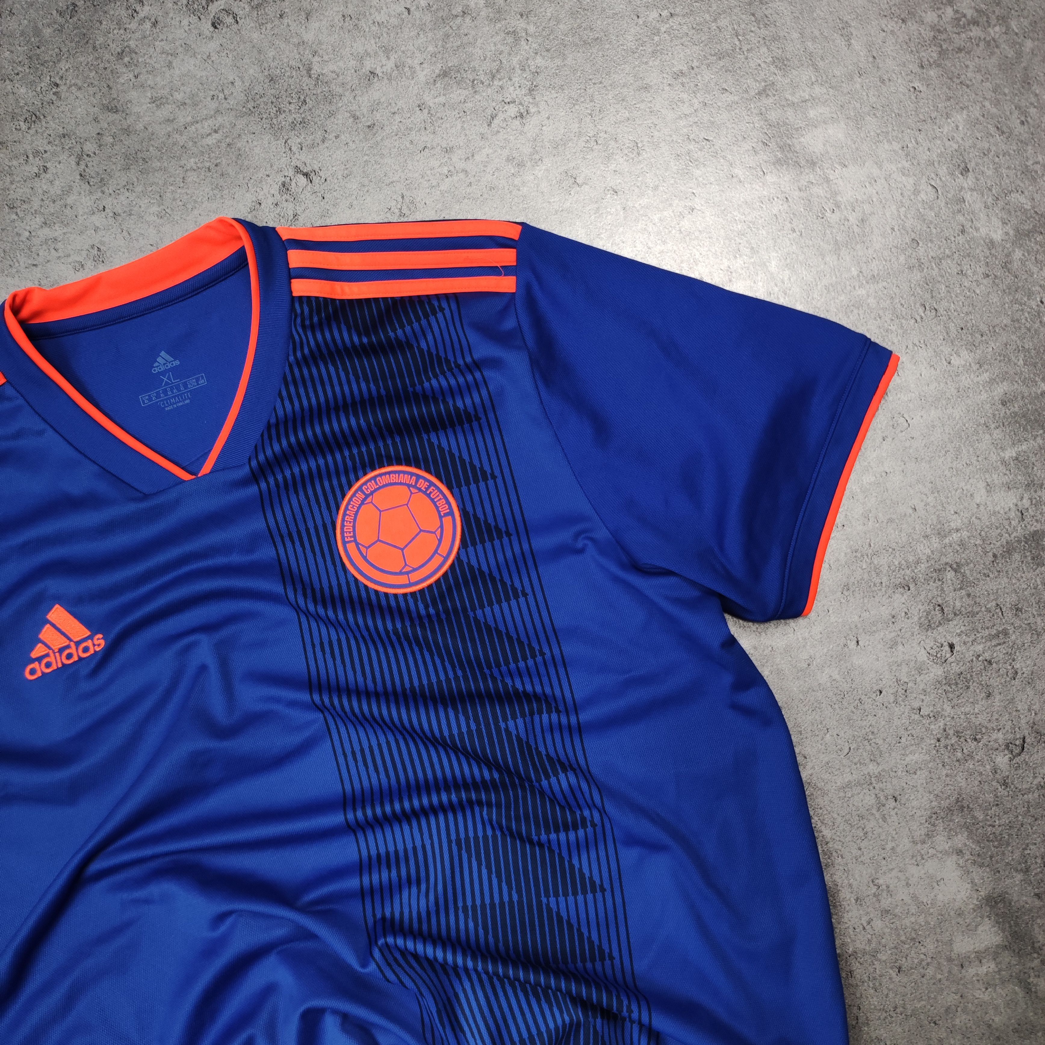 Adidas RARE Colombia National Team 2018 World Cup Away Jersey Size US XL / EU 56 / 4 - 3 Thumbnail