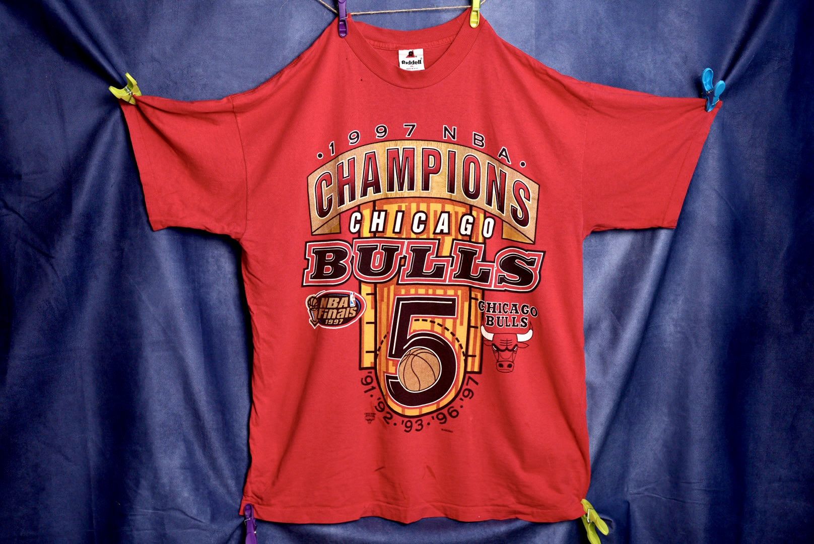 NBA × Riddell Vintage Bulls · 1997 NBA Champions · Riddell Tag Size US L / EU 52-54 / 3 - 1 Preview