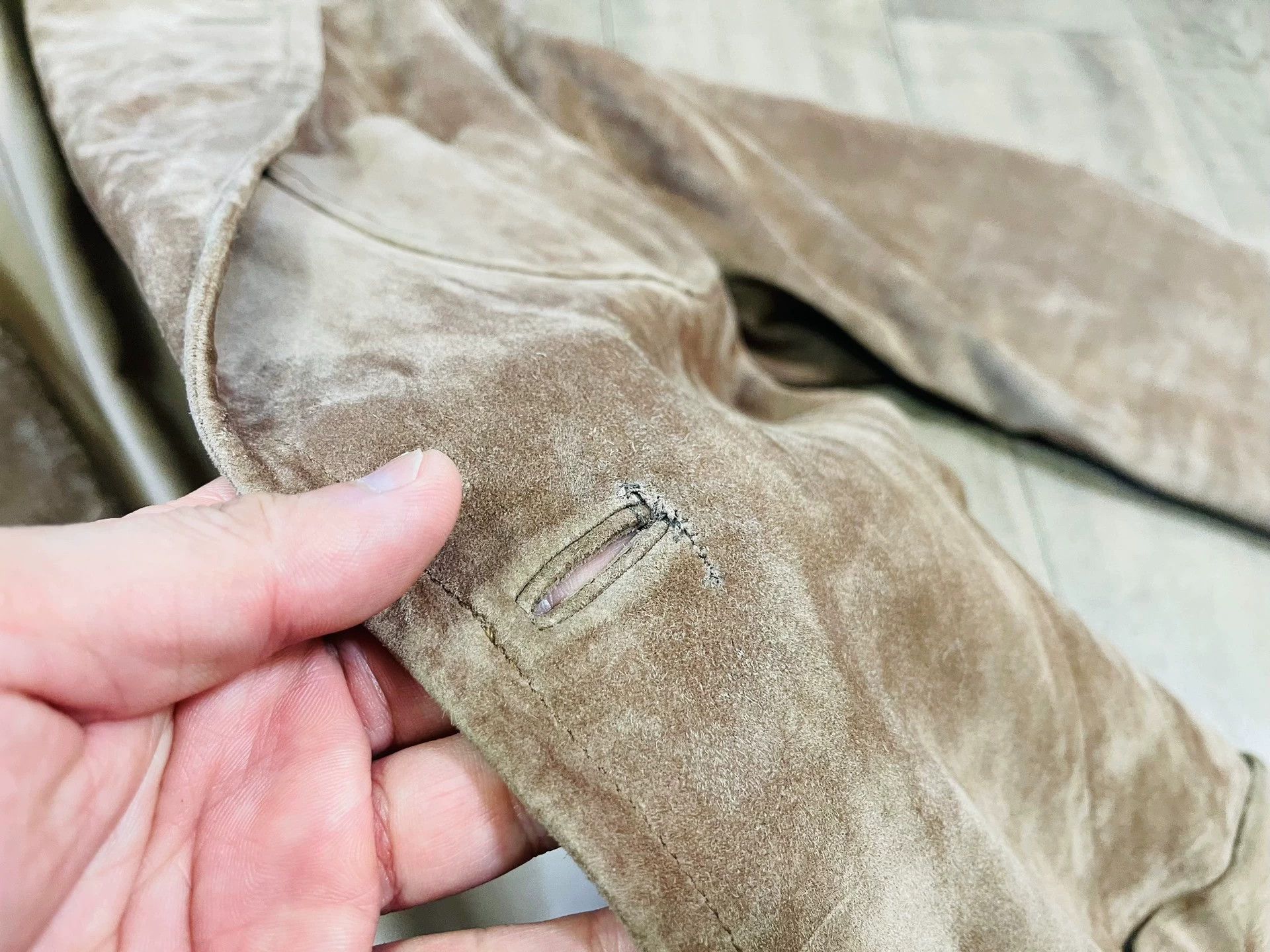 Gucci Gucci Khaki Italian Calfskin Suede Jacket 54 Rare Size US L / EU 52-54 / 3 - 7 Thumbnail