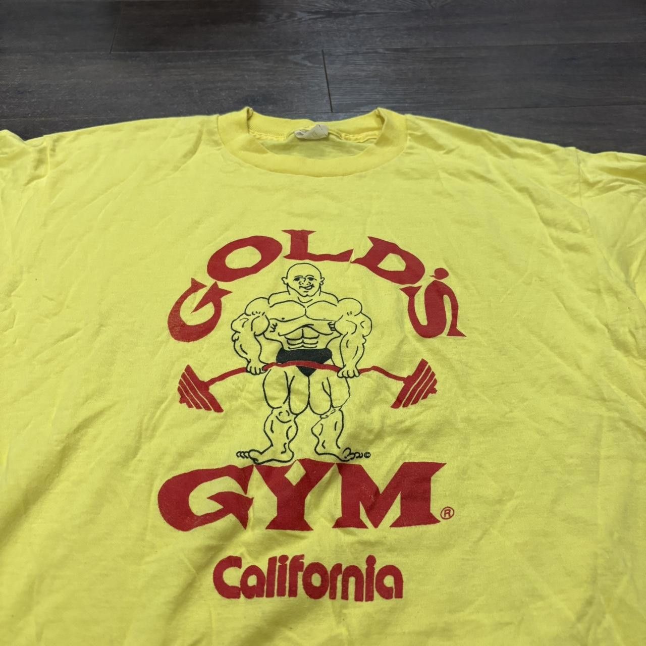Other vintage golds gym California t shirt 80s XL fits M/L Size US XL / EU 56 / 4 - 2 Thumbnail