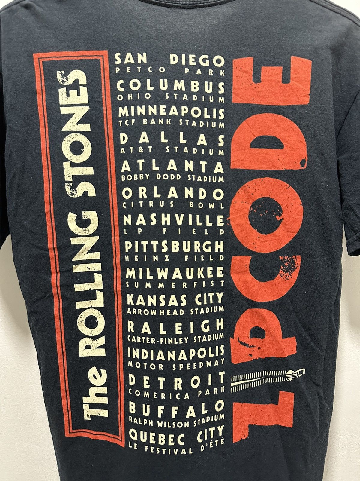 Band Tees The Rolling Stone North American Tour 2015 Zip Code Size US M / EU 48-50 / 2 - 5 Thumbnail