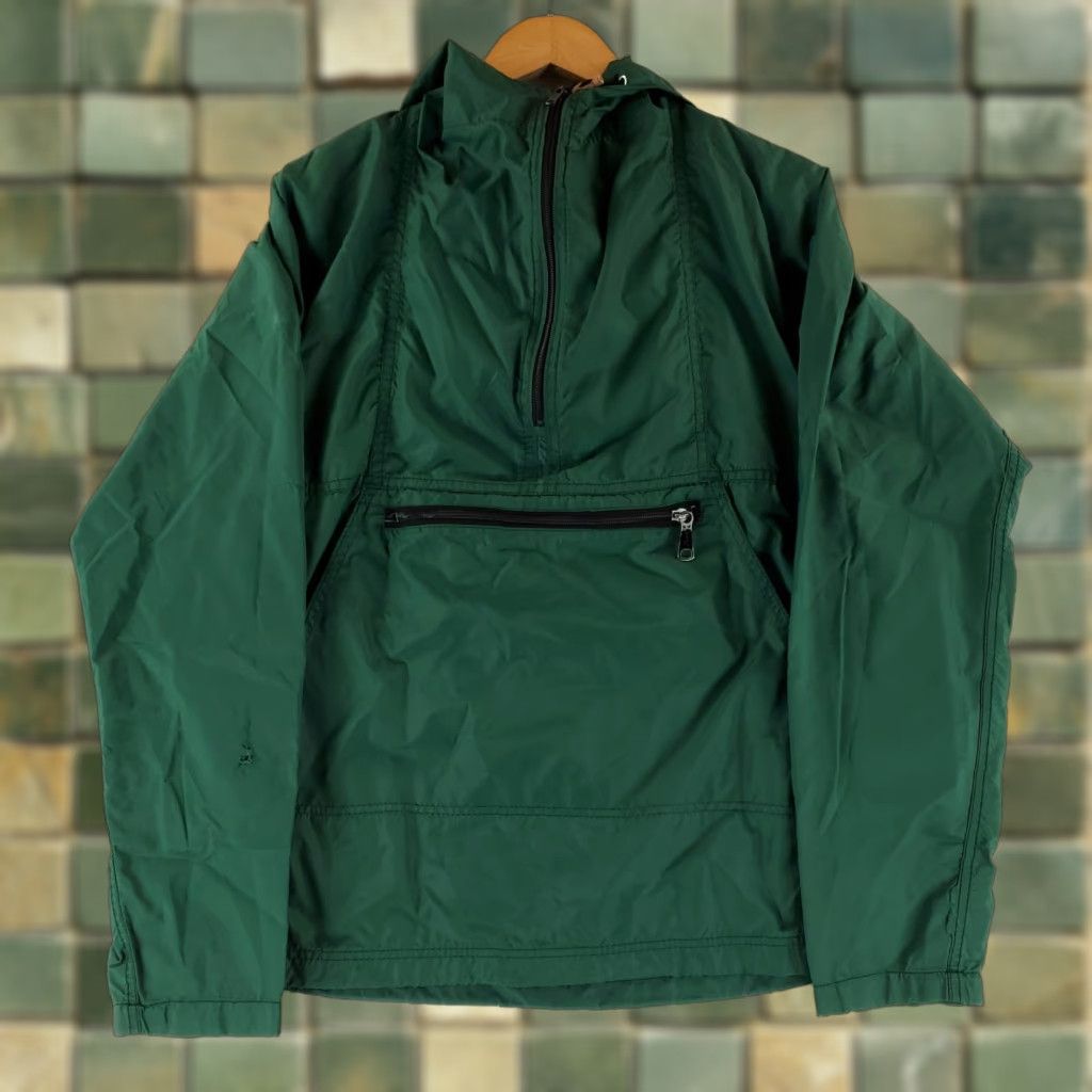Vintage VINTAGE L.L. Bean Jacket Windbreaker Hooded Anorak Nylon Green Mens S Size US S / EU 44-46 / 1 - 1 Thumbnail
