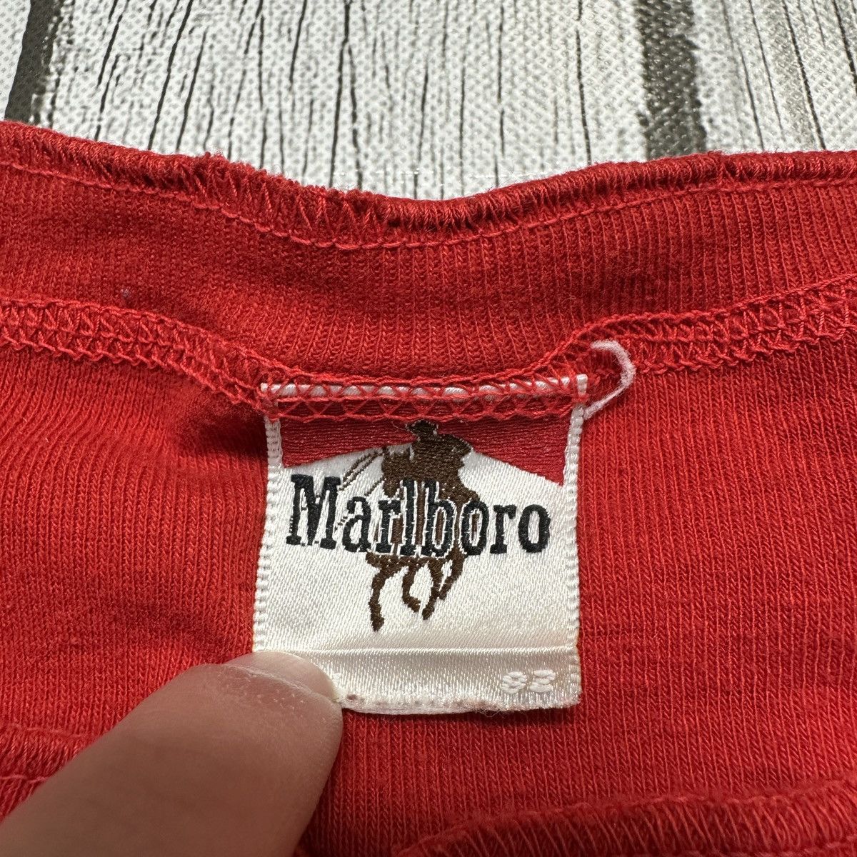 Marlboro × Vintage Vintage Marlboro henley long sleeve shirt Size US S / EU 44-46 / 1 - 4 Thumbnail
