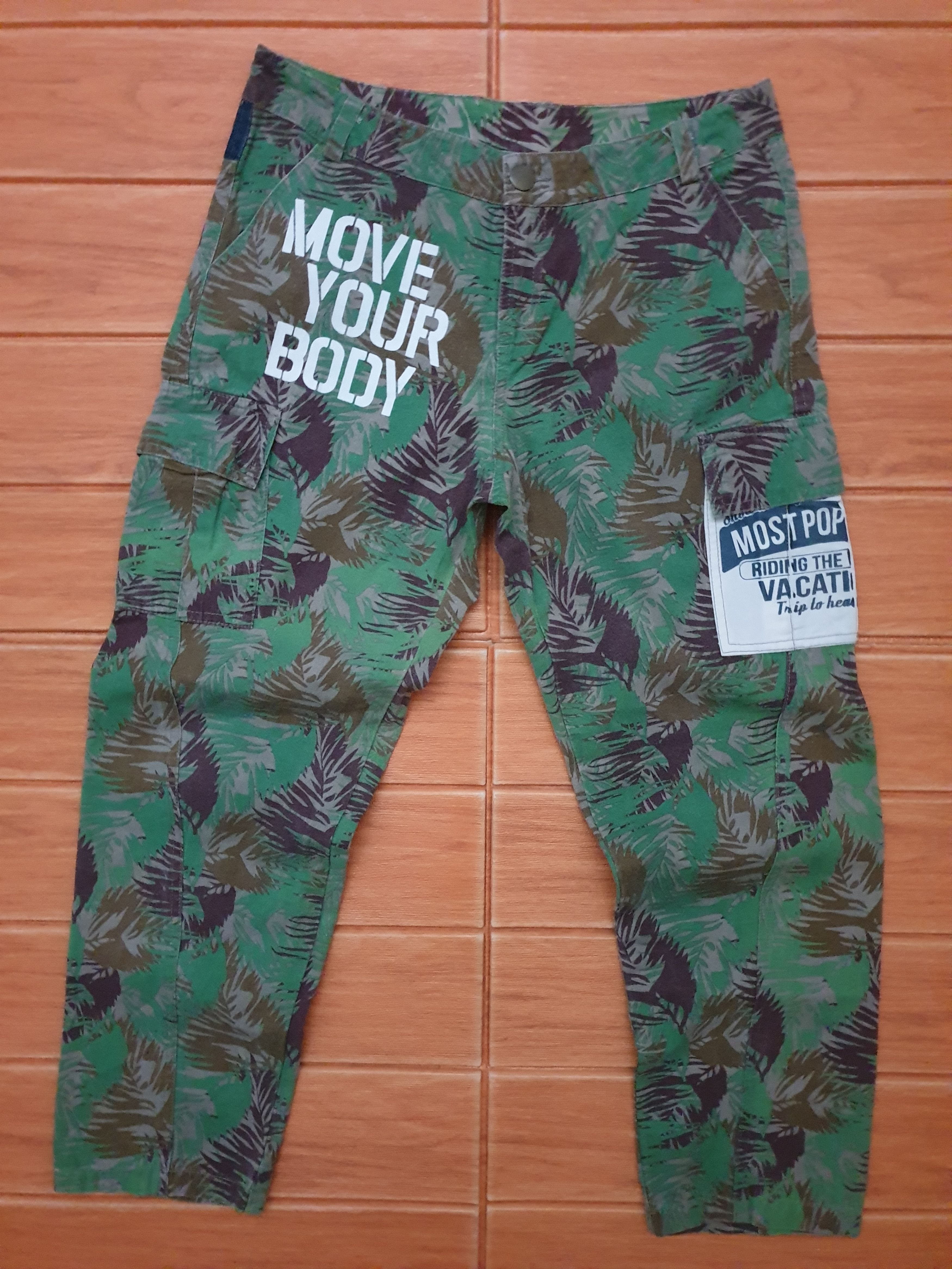 Japanese Brand Blue Moon leaf camouflage Pant Size US 31 - 1 Thumbnail