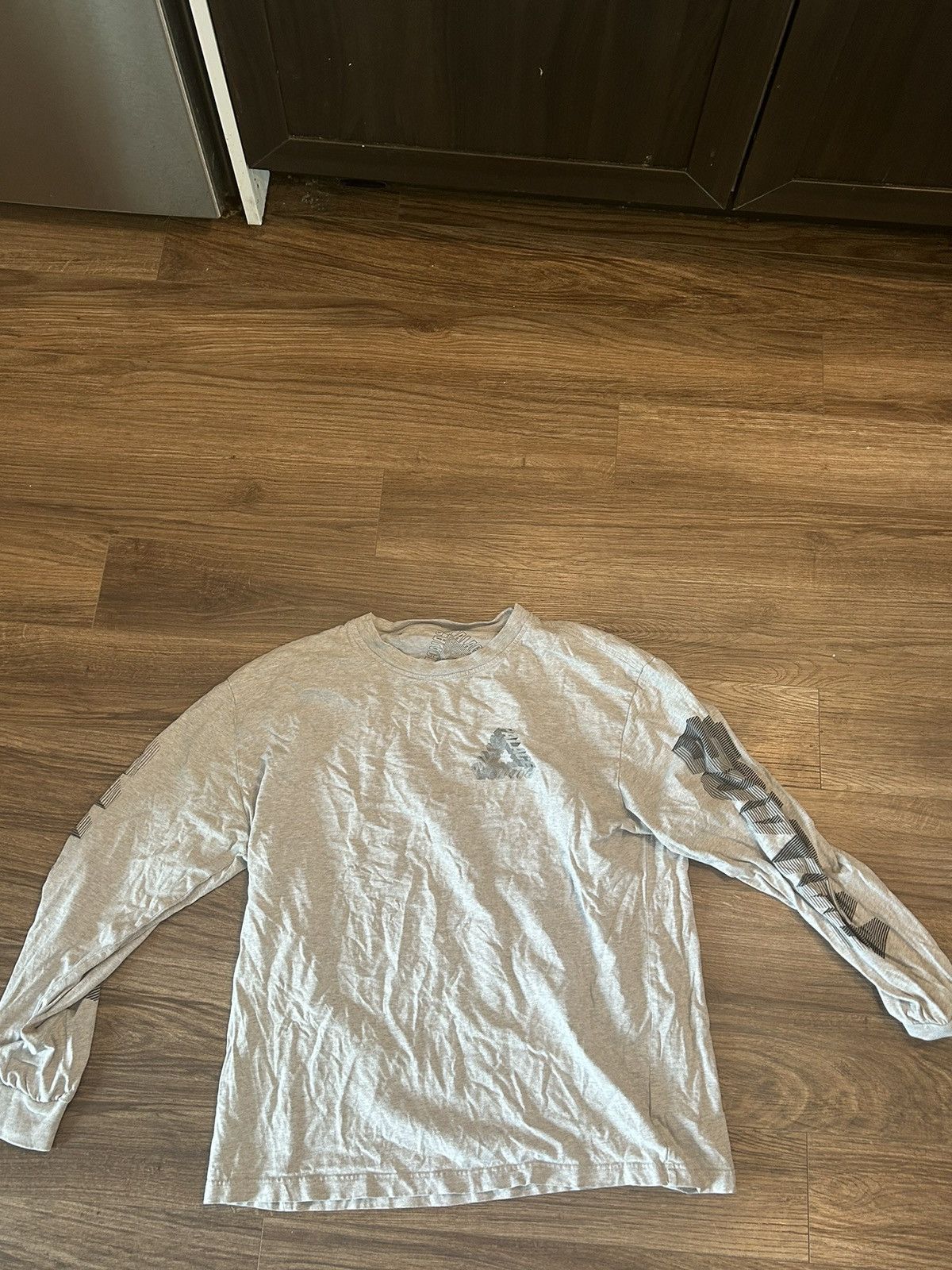 Palace Long Sleeve tri-force shirt grey Size US XL / EU 56 / 4 - 1 Thumbnail