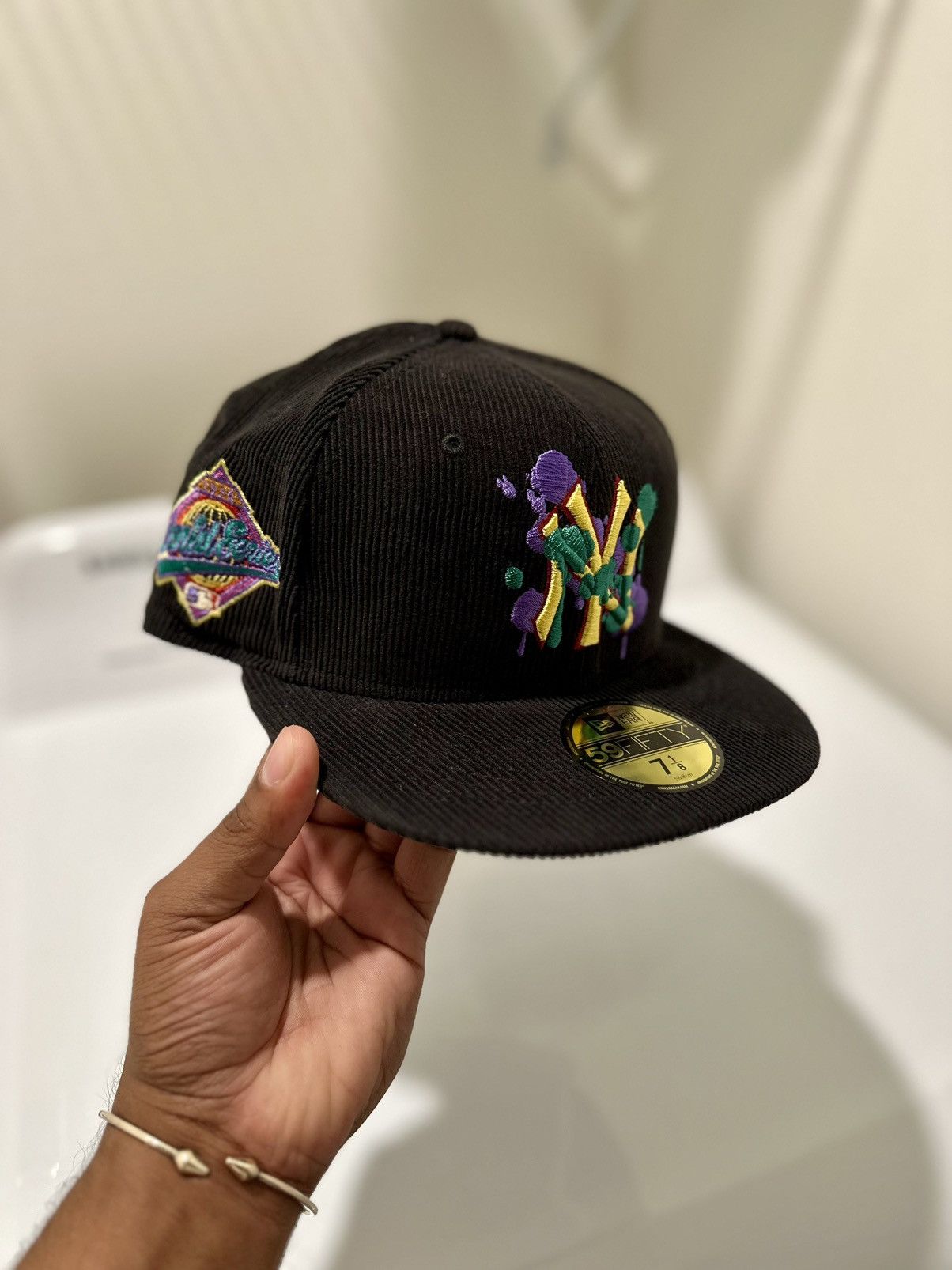 MLB × MyFitteds × New Era New Era New York Yankees Kickass Corduroy Myfitteds SZ 7 1/8 Size ONE SIZE - 1 Thumbnail