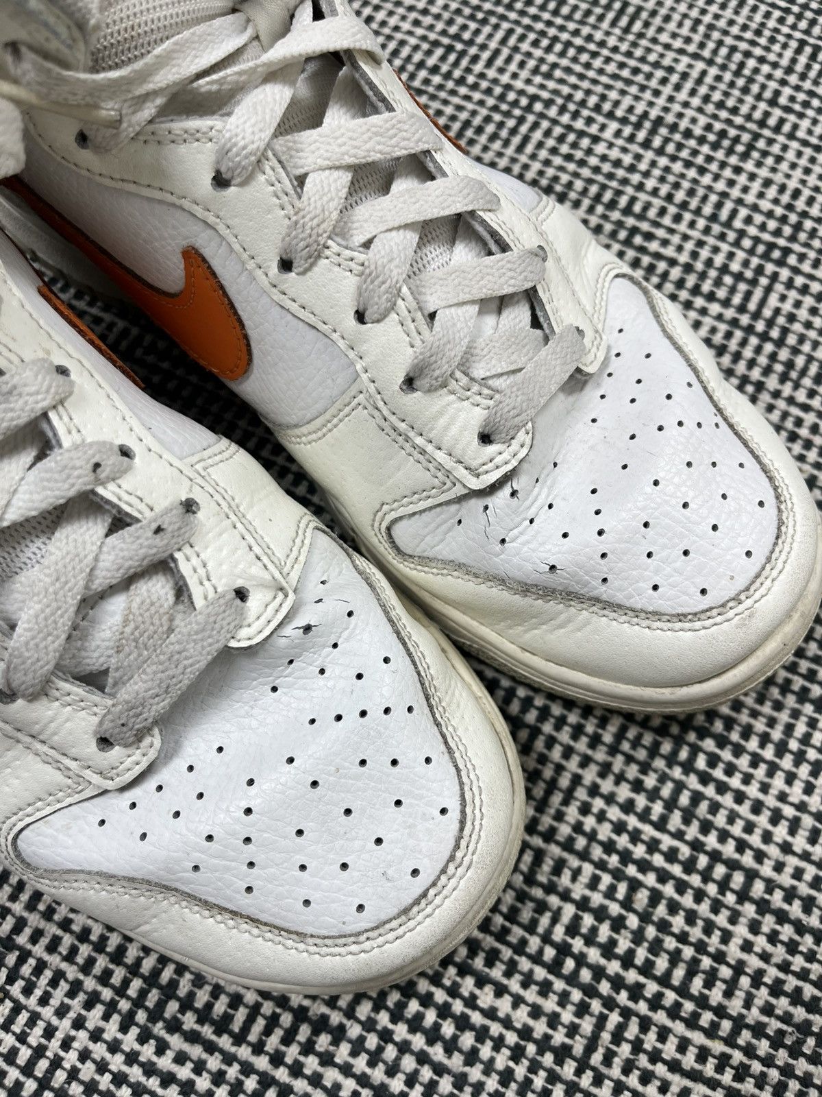 Nike Nike dunk high white magma orange Size US 8.5 / IT 38.5 - 3 Thumbnail