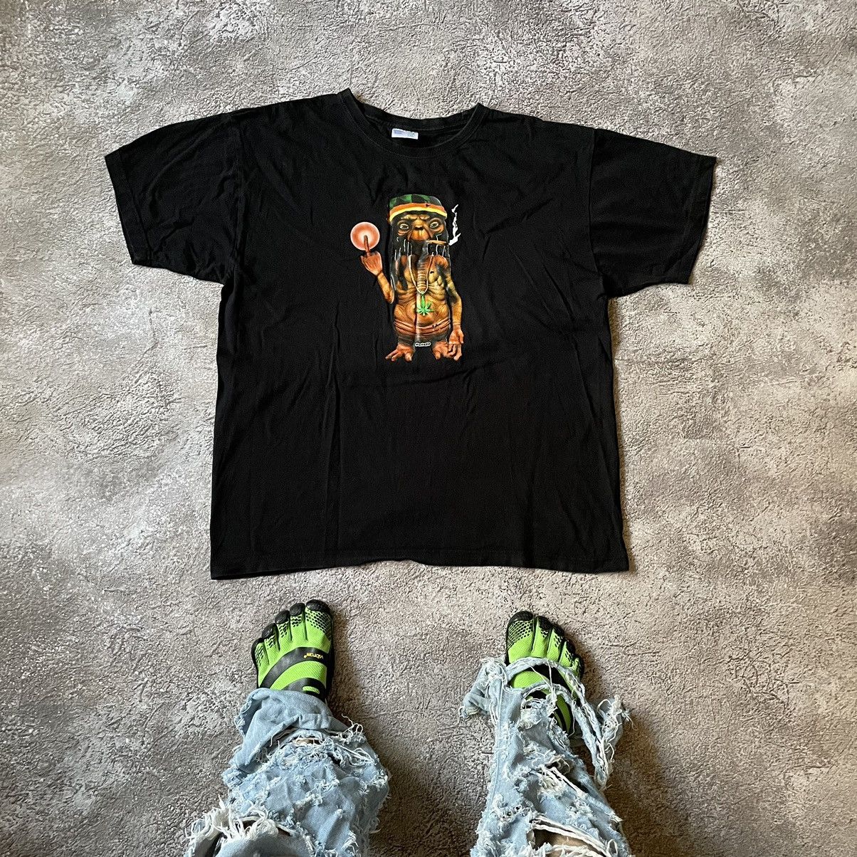 image of Humor x Vintage Y2K Adult “ Smoke Weed Middle Finger “ Slogan Tee in Black, Men's (Size Medium)