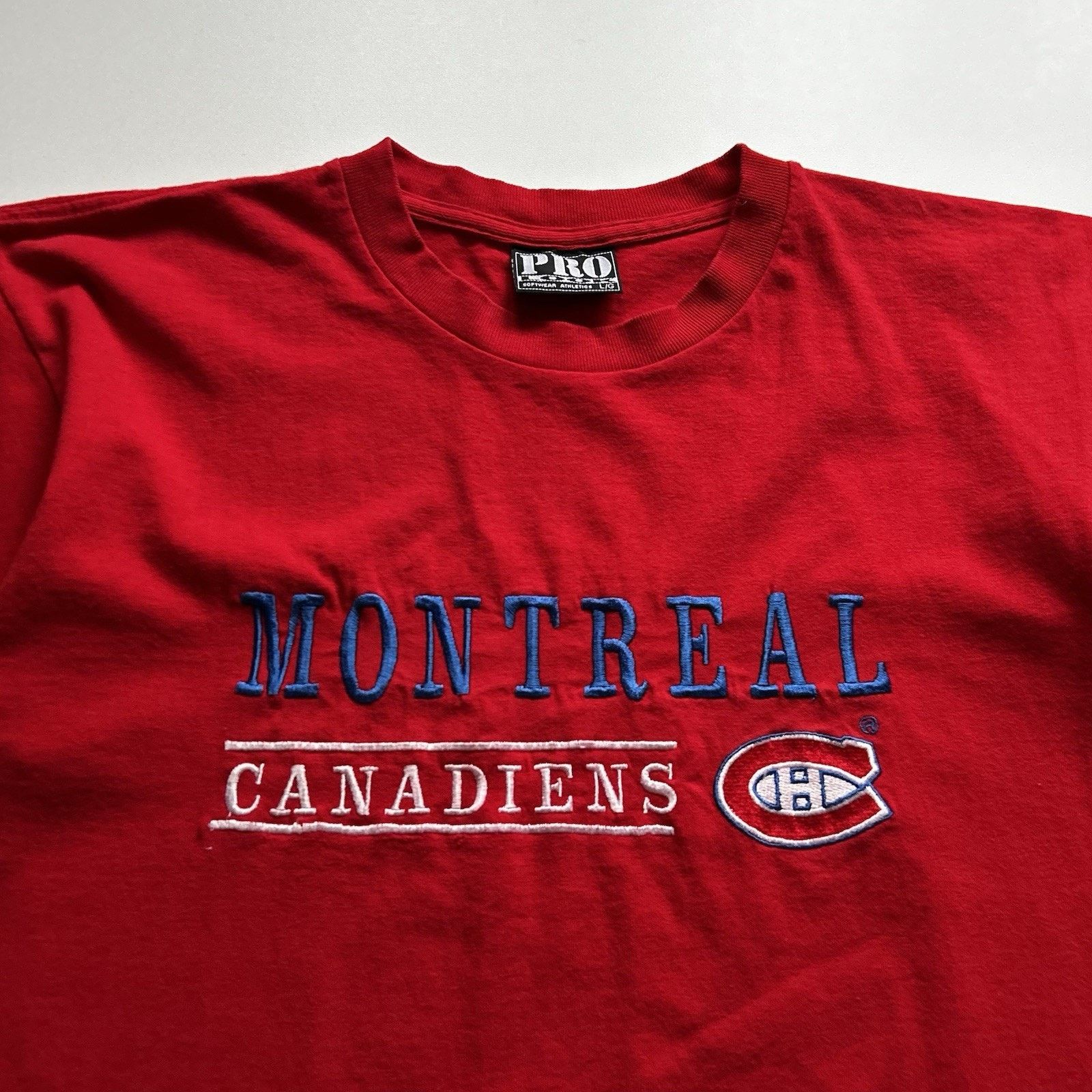 Vintage Vintage 90s Montreal Canadien NHL T Shirt Large Red Hockey Size US L / EU 52-54 / 3 - 2 Thumbnail