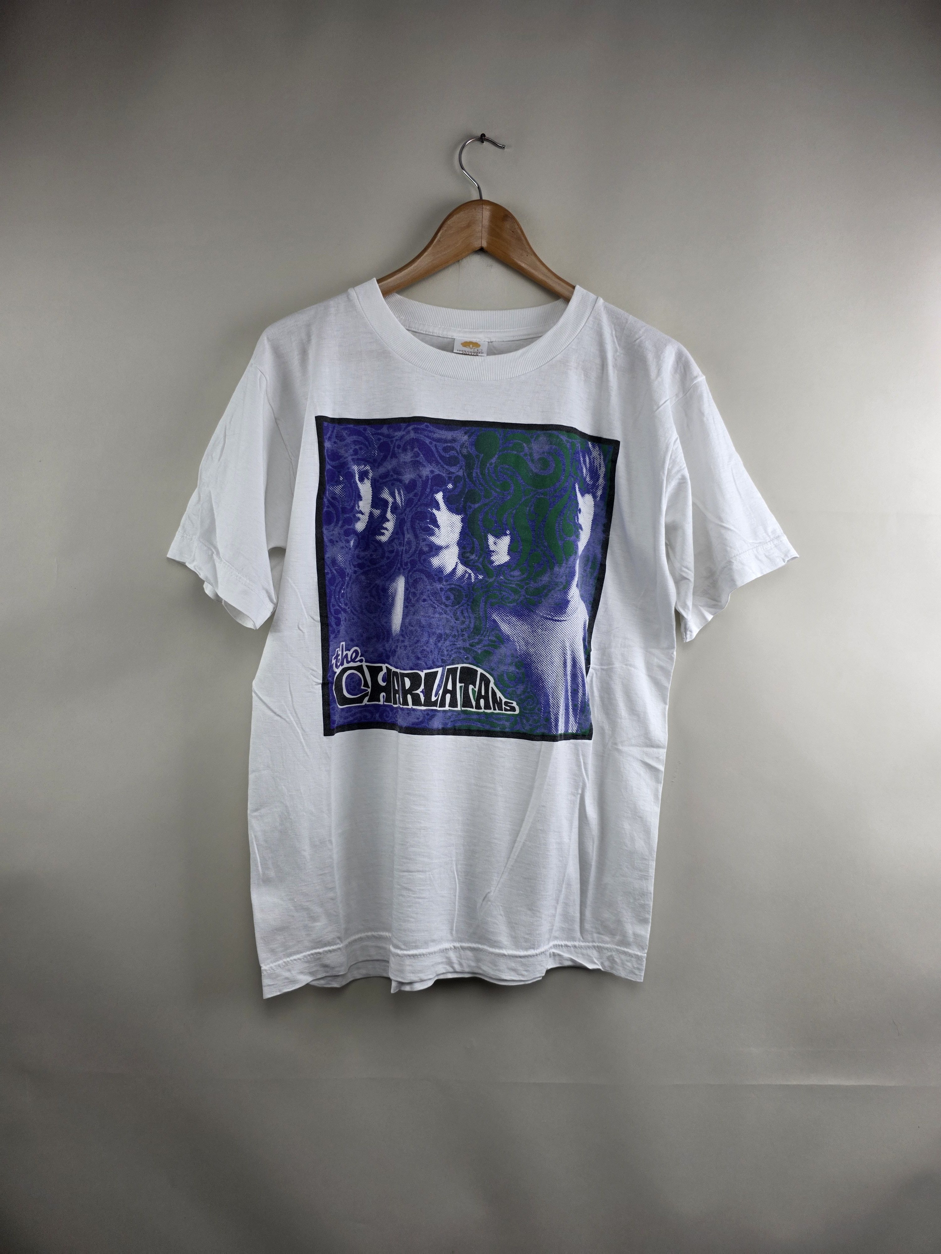 Band Tees 90s The Charlatans Dead Dead Good L 20.5" 27" Size US L / EU 52-54 / 3 - 7 Thumbnail