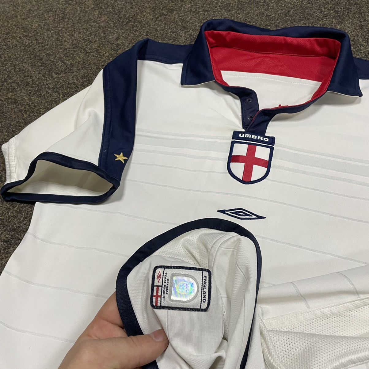 Vintage Vintage 90s England FC Umbro Jersey Polo Streetwear Baggy M Size US M / EU 48-50 / 2 - 7 Thumbnail
