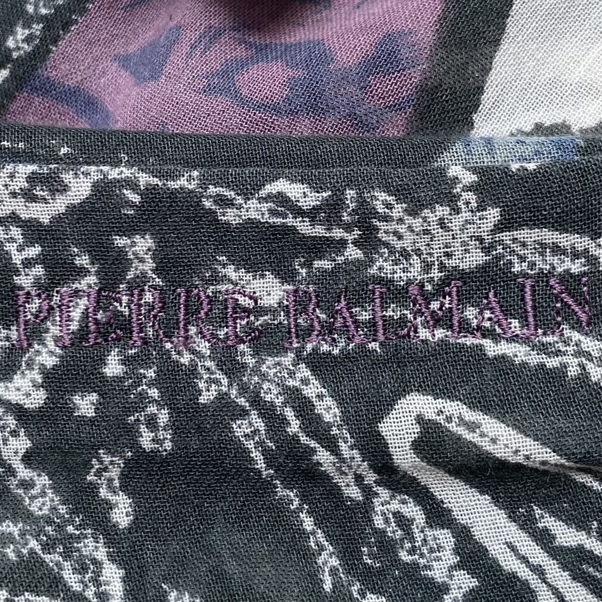 Pierre Balmain × Vintage Vintage Brand Pierre Balmain Silk Shirt 1990s Size US L / EU 52-54 / 3 - 9 Thumbnail