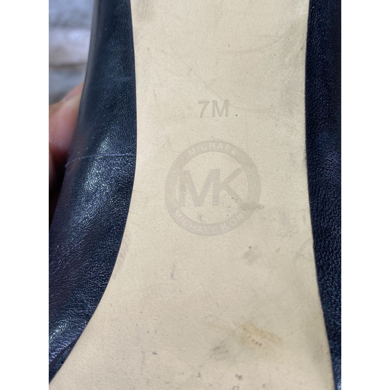 Michael Kors Michael Kors Hamilton Pump Sz 7 Platform Heel Black Leather Size US 7 / IT 37 - 10 Thumbnail