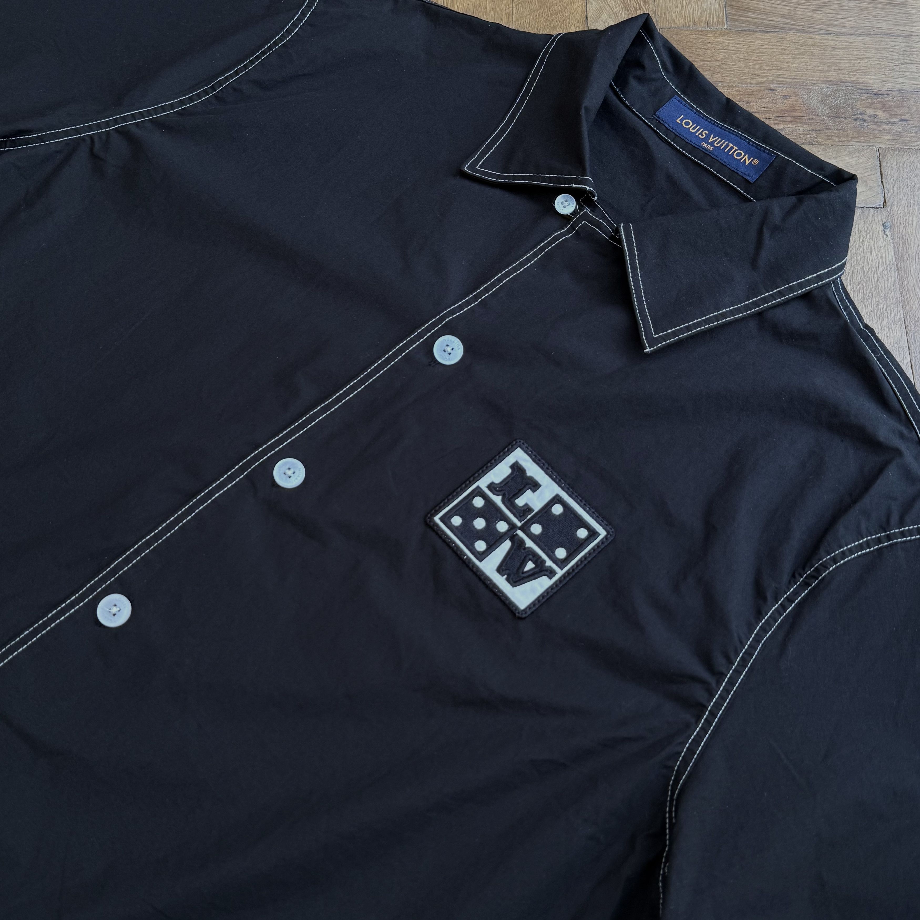 Louis Vuitton Louis Vuitton Big Logo Dice Short Sleeve Shirt Size US L / EU 52-54 / 3 - 3 Thumbnail
