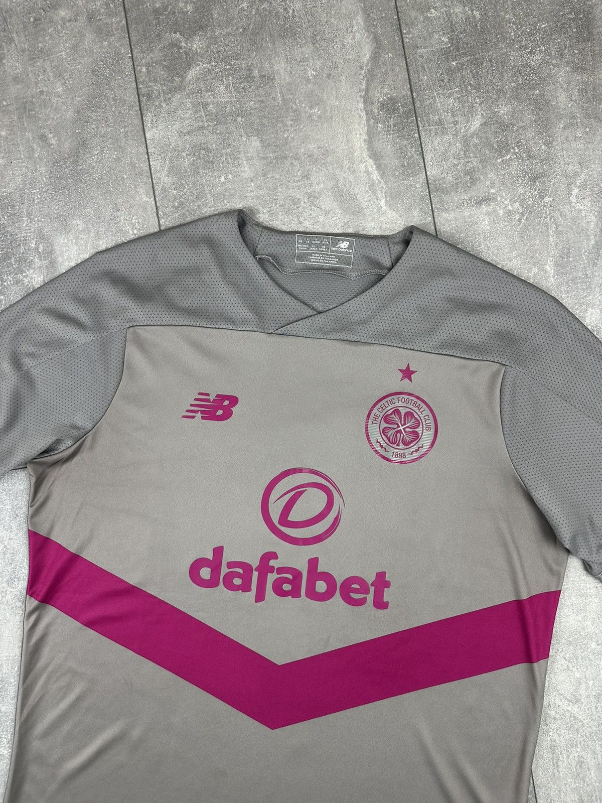 New Balance New Balance Celtic 2019/20 Third Jersey Size US L / EU 52-54 / 3 - 5 Thumbnail
