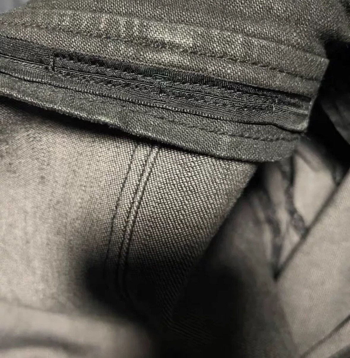 Julius Julius Black coated denim jacket Size US M / EU 48-50 / 2 - 5 Thumbnail