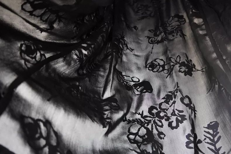 Yohji Yamamoto Floral Velvet Dress by Yohji Yamamoto-dmc Size XS / US 0-2 / IT 36-38 - 1 Thumbnail