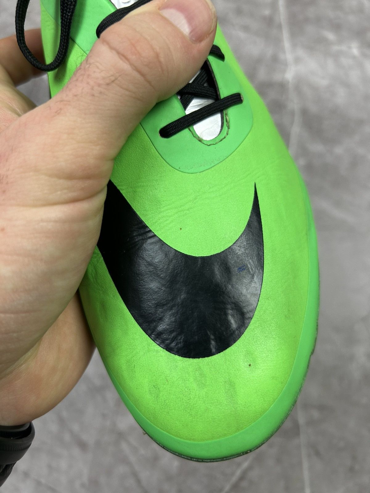 Nike Nike Hypervenom Phatal FG Neo Lime Athletic Soccer Cleat Men Size US 8 / EU 41 - 15 Thumbnail