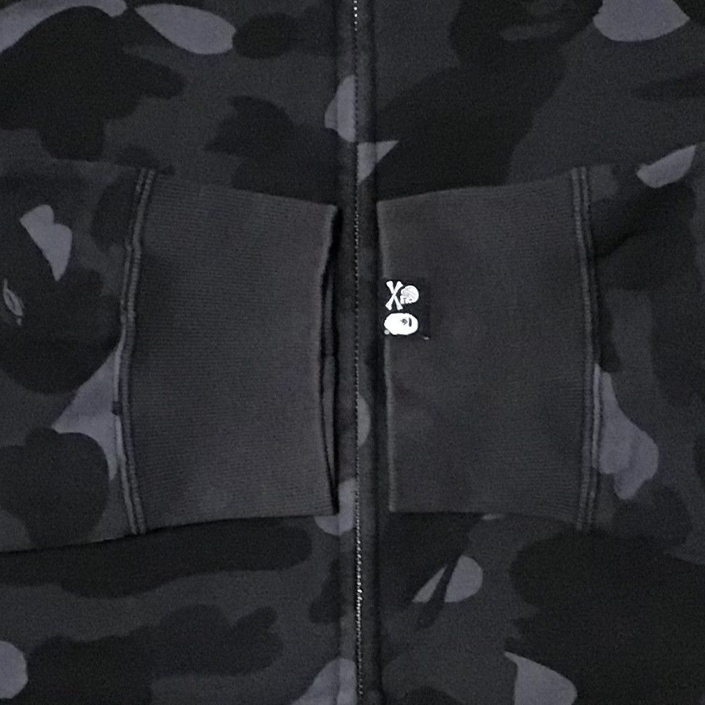 Bape × Neighborhood NEIGHBORHOOD × BAPE CAMO Shark FULL ZIP HOODIE Skull APE Size US XXL / EU 58 / 5 - 7 Thumbnail