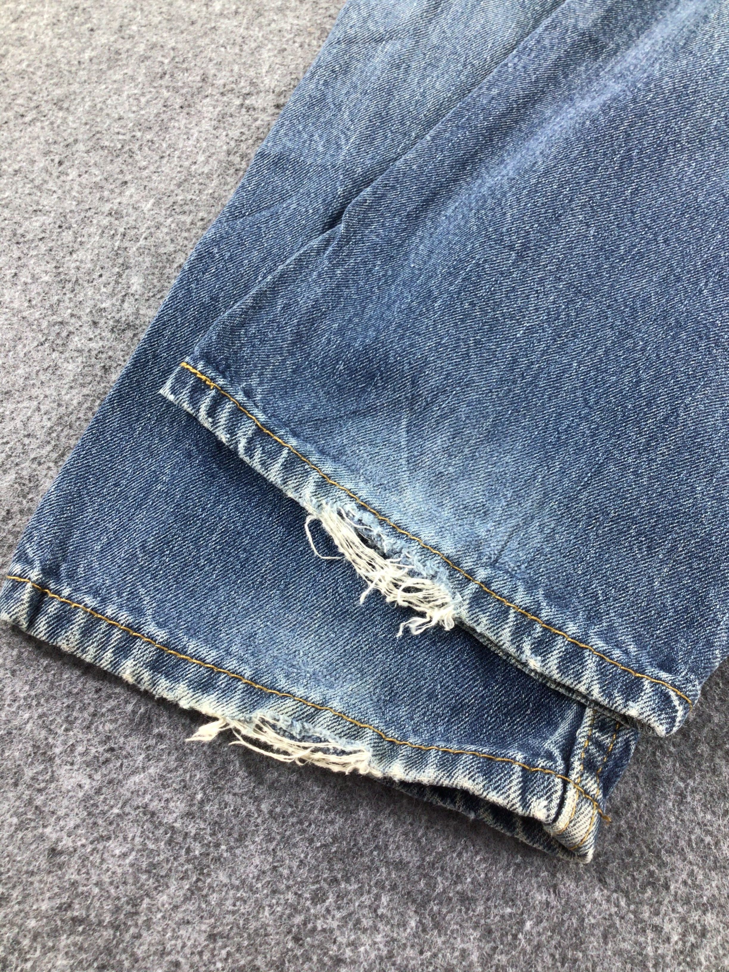 Levi's Distress Vintage Levis 514 Jeans Faded Blue Denim -J532 Size US 30 / EU 46 - 6 Thumbnail