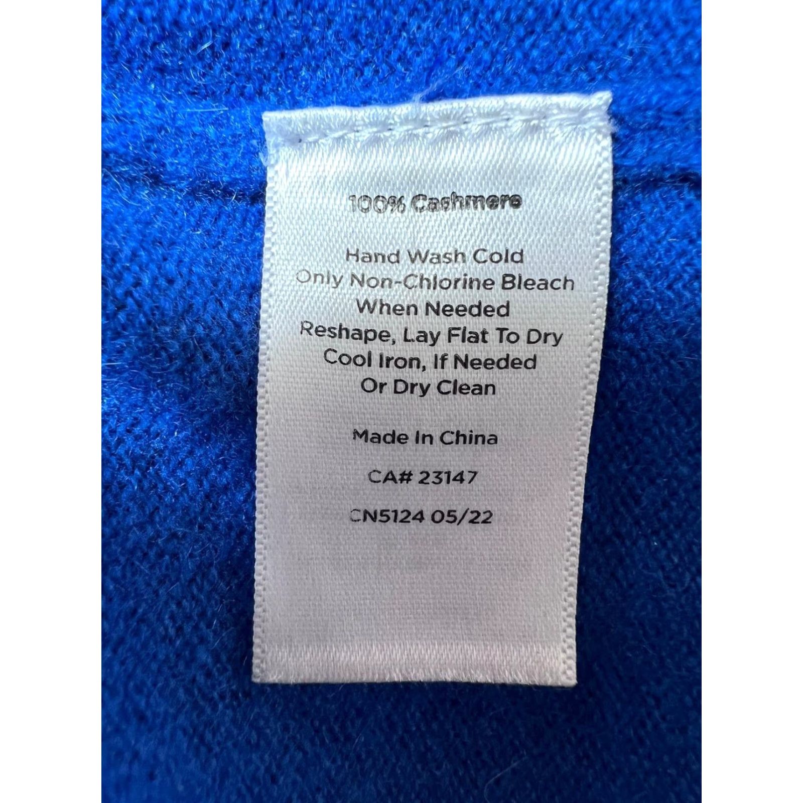 Talbots Talbots Sweater Woman XS Blue 100% Cashmere Pullover Long Sleeve See Pics Floral See Pics Soft See Pic Size XS / US 0-2 / IT 36-38 - 6 Thumbnail