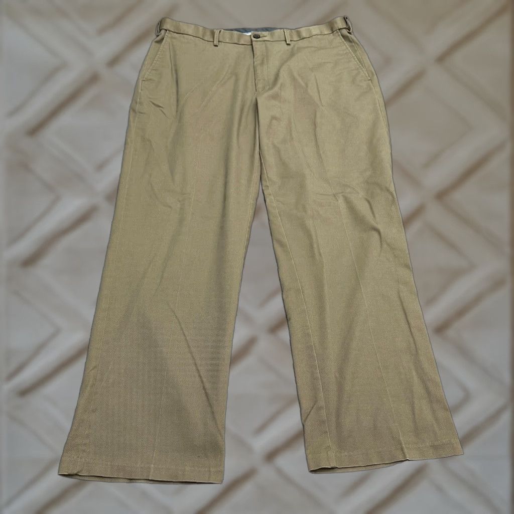 Eddie Bauer VINTAGE Haggar Classic Fit Chino Pants Mens 40x32 Brown Straight Leg Cotton Casual 90s Mens Size US 40 / EU 56 - 1 Thumbnail