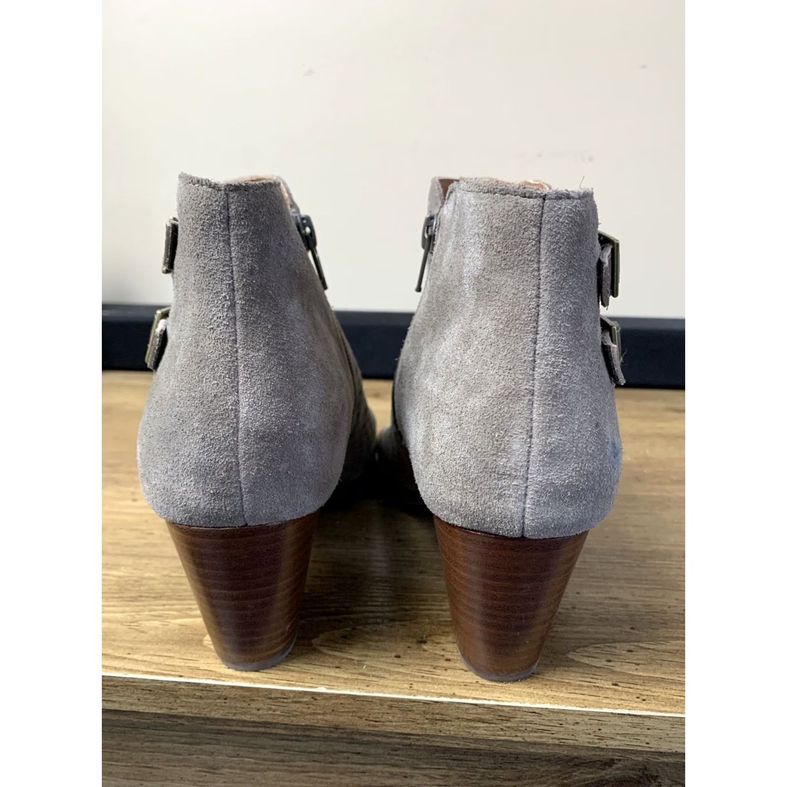 Vionic Vionic Aloft Chryssa Booties Womens Taupe Beige Leather Perforated Suede Peep Toe Zip Buckle Mid Heel 2-2.9in Bootie Womens Size US 9 / IT 39 - 6 Thumbnail