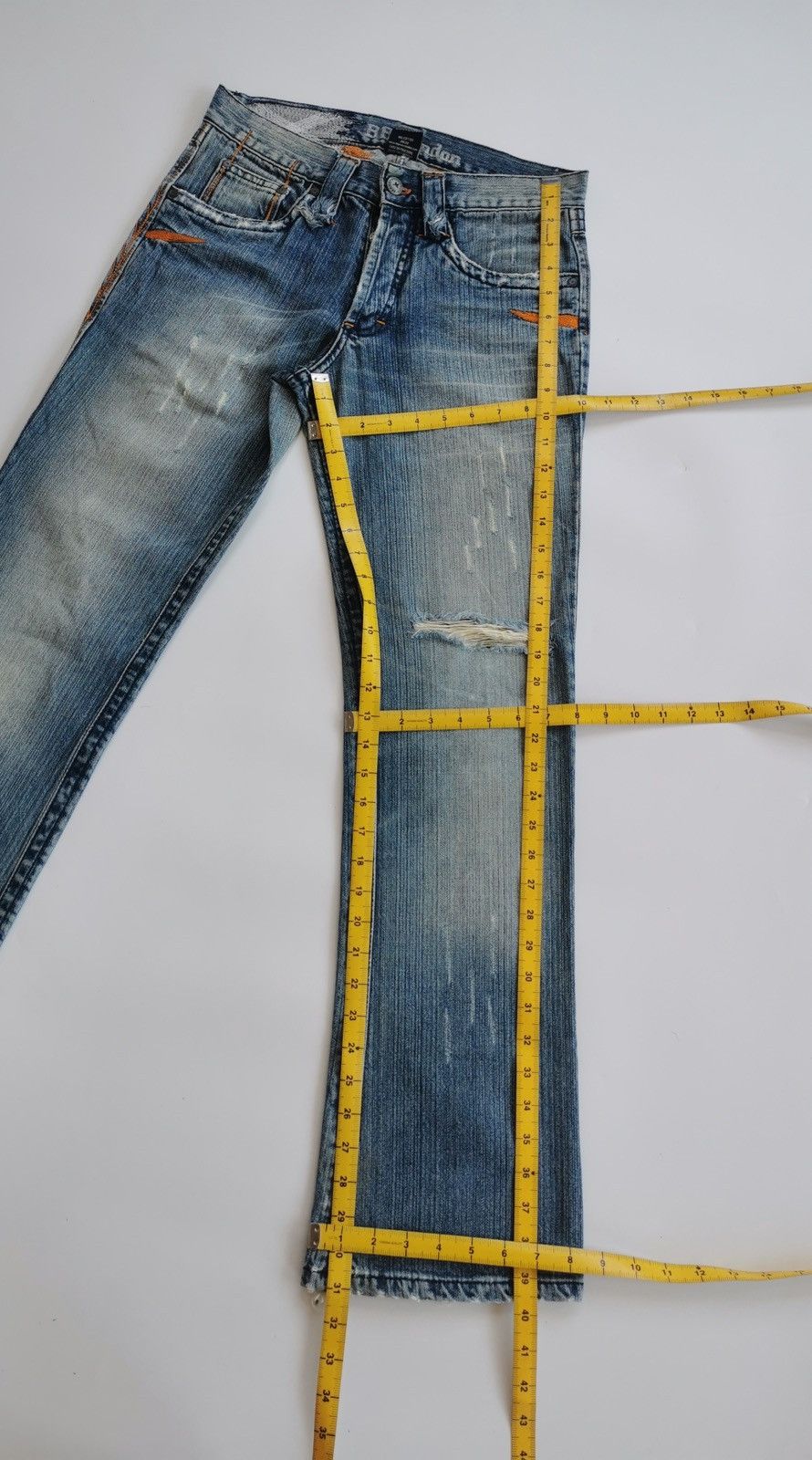 Beauty Beast BB London Embroidered Distressed Jeans Size US 29 - 12 Thumbnail