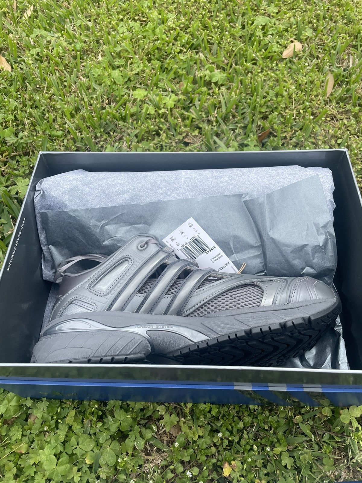 Adidas Taqwa Bint Ali x adidas Adistar Pose Womens Size US 9.5 / IT 39.5 - 1 Thumbnail