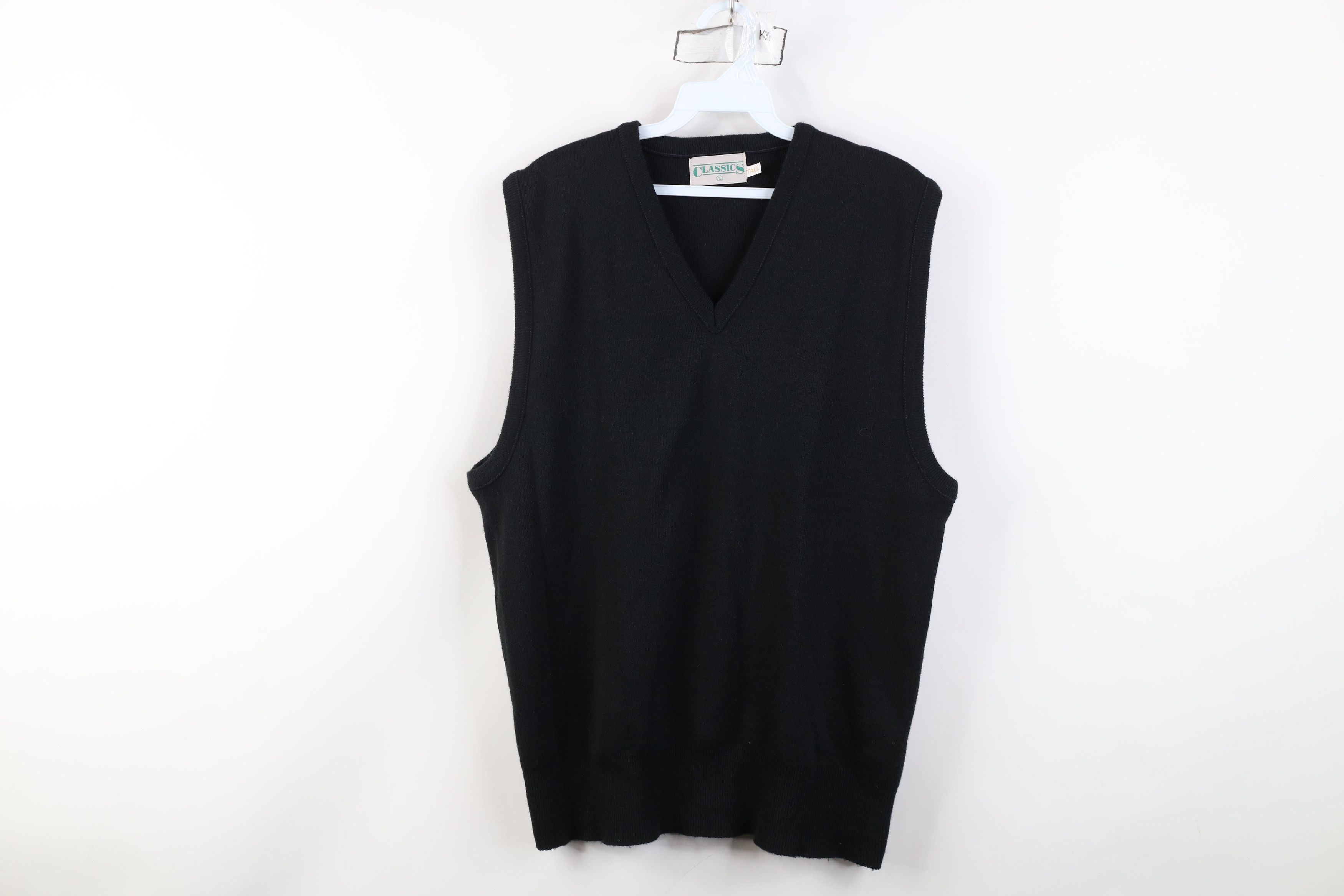 Vintage Vintage 70s Streetwear Knit V-Neck Sweater Vest Black USA Size US L / EU 52-54 / 3 - 1 Thumbnail