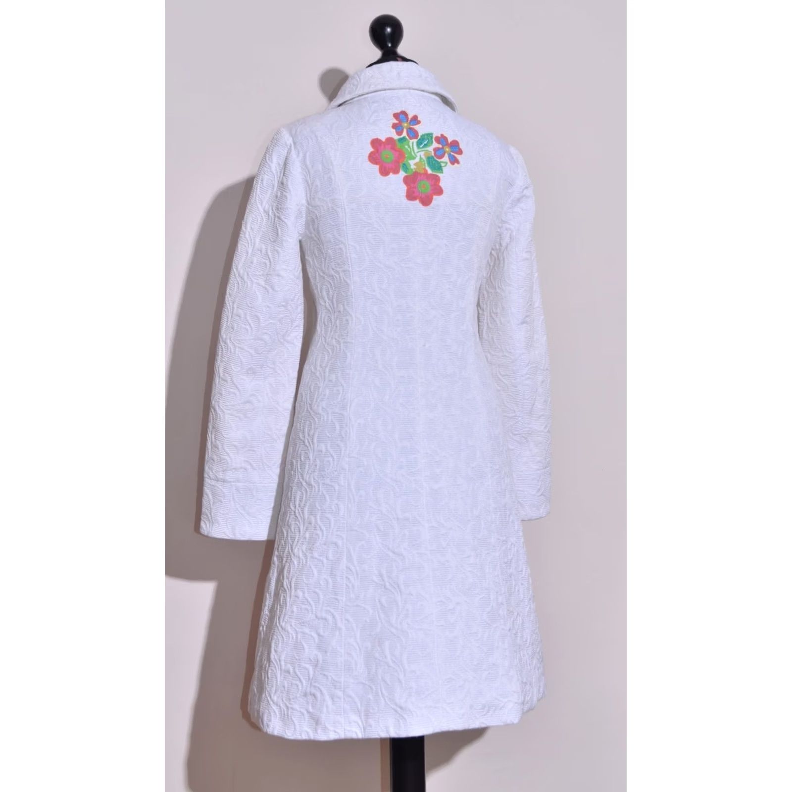 Desigual Desigual Coat White Floral Patterned Size 40 Women's Mid Lenght Long Coat Jacket Overcoat Size S / US 4 / IT 40 - 6 Thumbnail