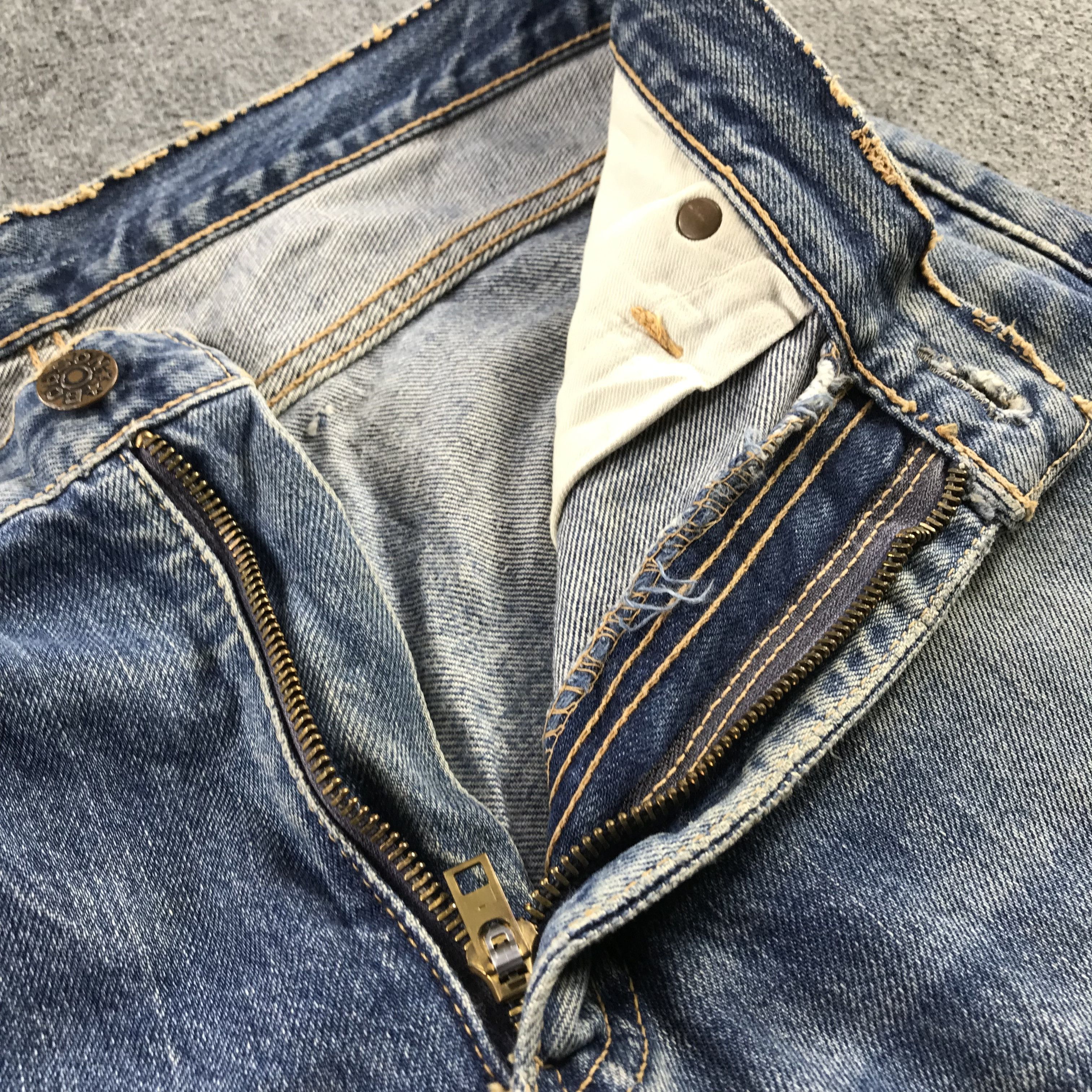 Japanese Brand Vintage Bobson Jeans Stone Wash Denim KJ3437 Size US 31 - 8 Thumbnail