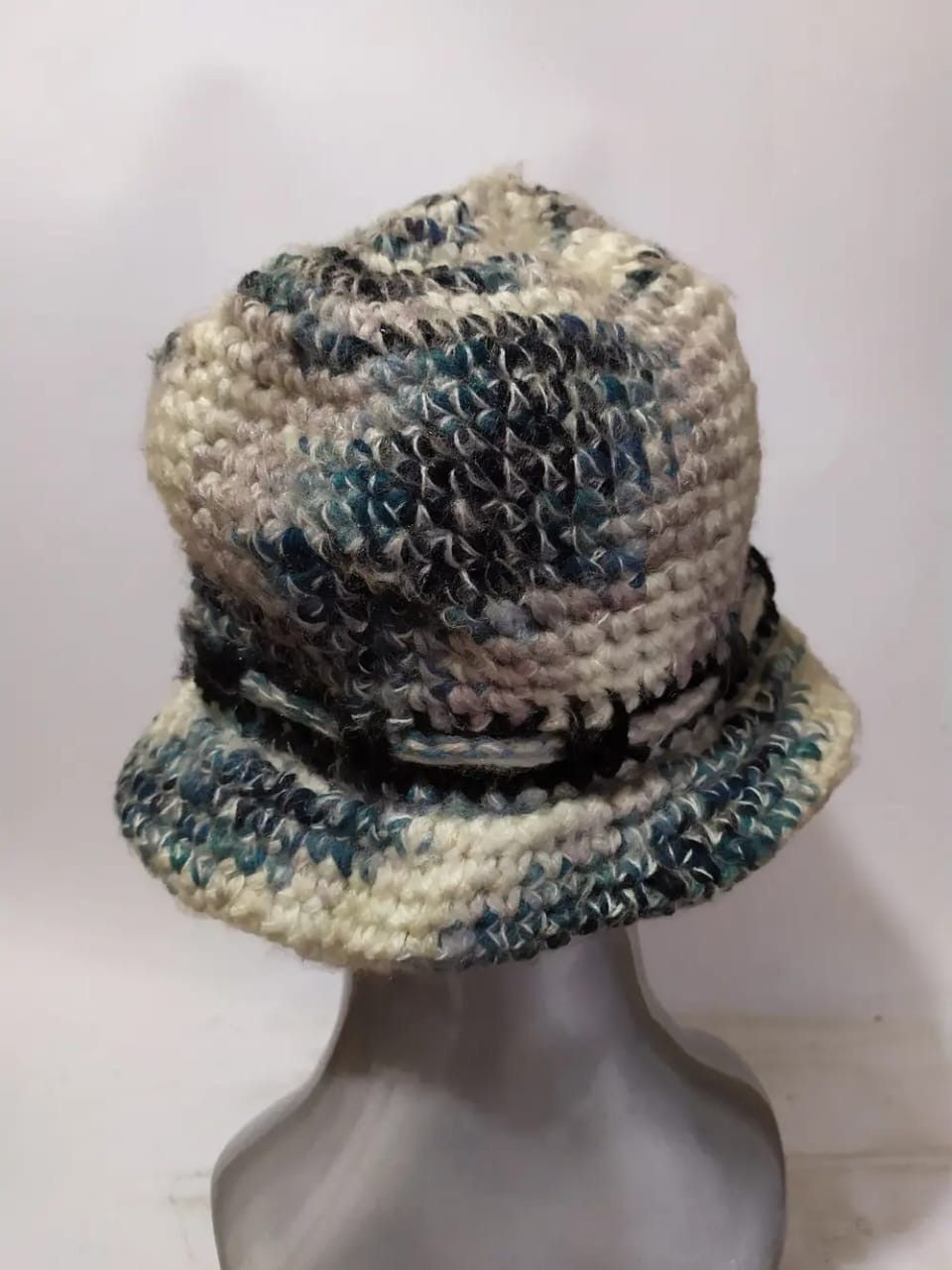 Other Nice Colour Knitted Bucket Hats Size ONE SIZE - 5 Thumbnail