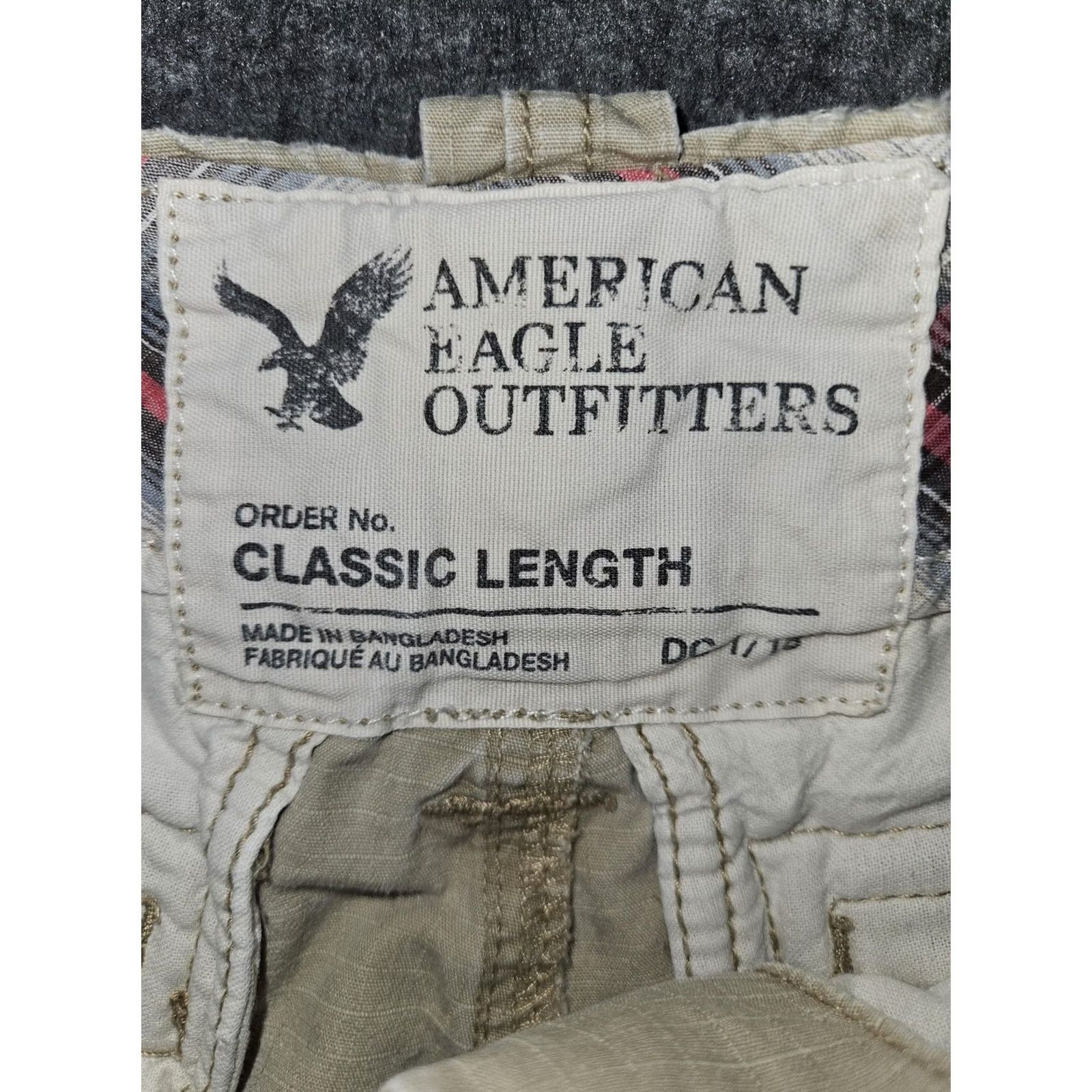 American Eagle Outfitters VINTAGE? No. American Eagle Outfitters Cargo Shorts Mens 28 Beige Classic Length Ripstop Size US 28 / EU 44 - 2 Thumbnail