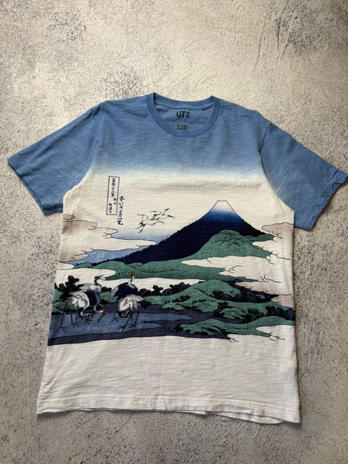 Uniqlo Mens T Shirt Uniqlo Hokusai Blue Pop Art Tee Size L Size US L / EU 52-54 / 3 - 6 Thumbnail