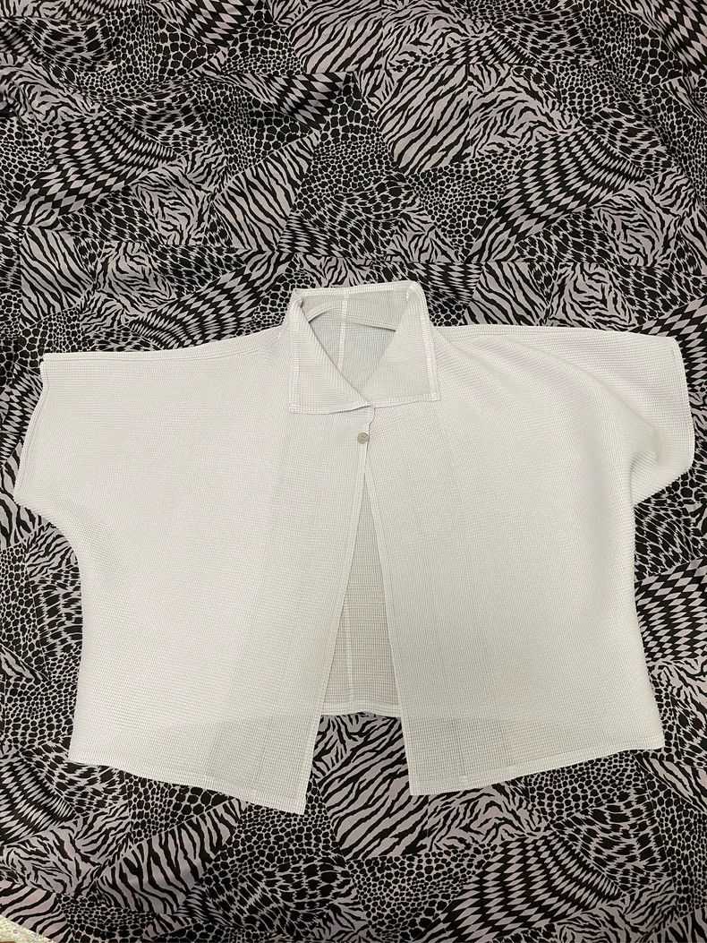 Issey Miyake issey miyake size:one size Short-sleeved button-down cardig Size M / US 6-8 / IT 42-44 - 2 Thumbnail