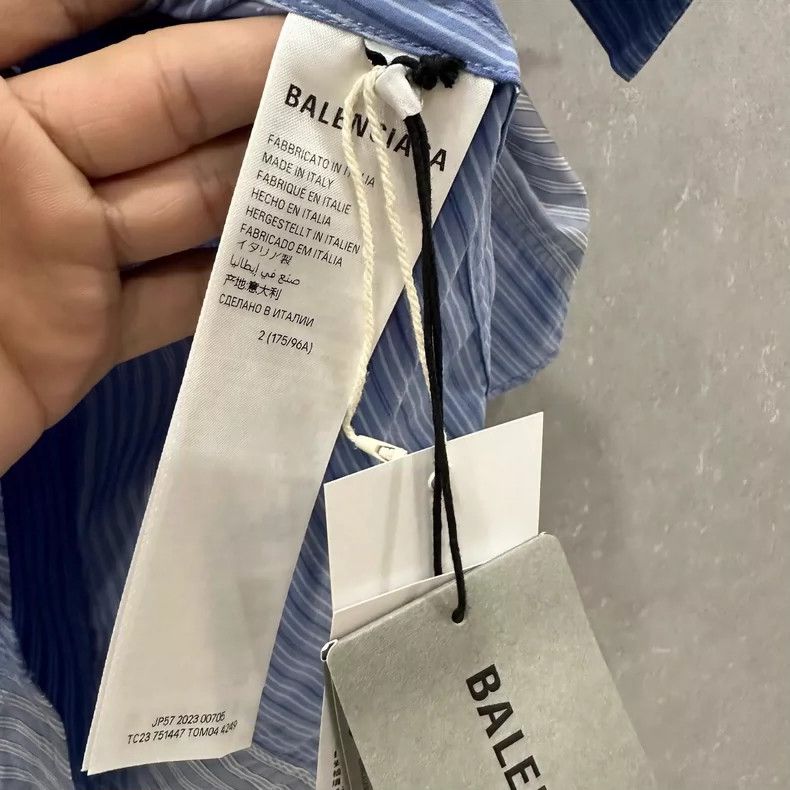 Balenciaga Balenciaga Striped color-block, single-breasted, long-slee Size US M / EU 48-50 / 2 - 5 Thumbnail