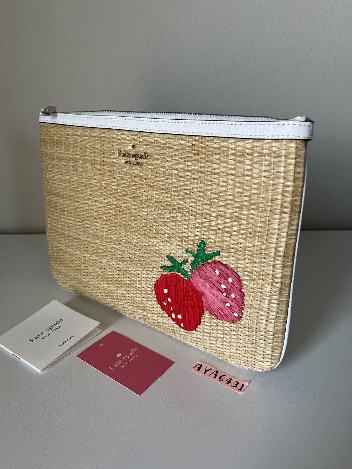 Kate Spade Kate Spade Picnic in the park large zip pouch Size ONE SIZE - 3 Thumbnail