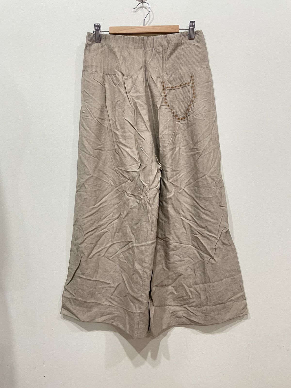 image of Hiroko Koshino Homme Hiroko Koshino Wide Legs Pants in Tan, Women's (Size 30)