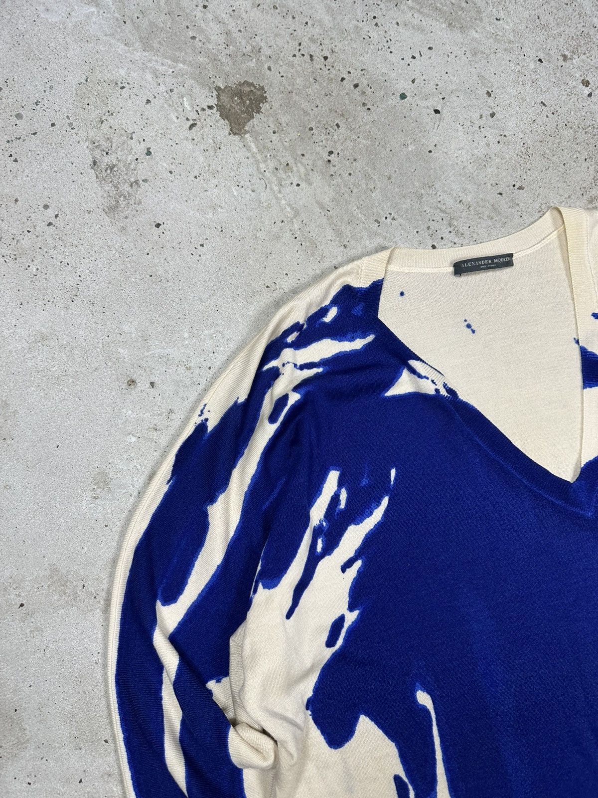 Alexander McQueen Alexander McQueen 2000s Abstract Print Cashmere Asymmetrical Size S / US 4 / IT 40 - 7 Thumbnail