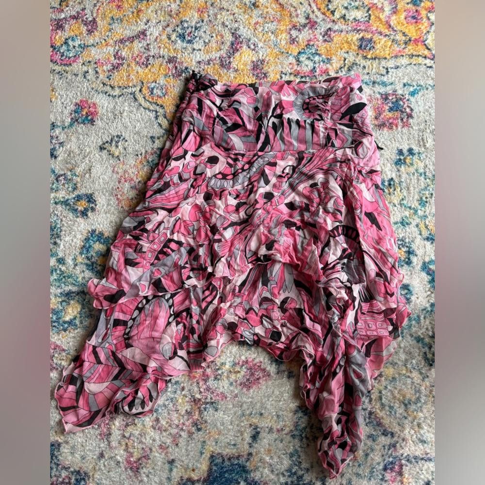 Guess Y2K guess skirt Size 28" / US 6 / IT 42 - 2 Thumbnail